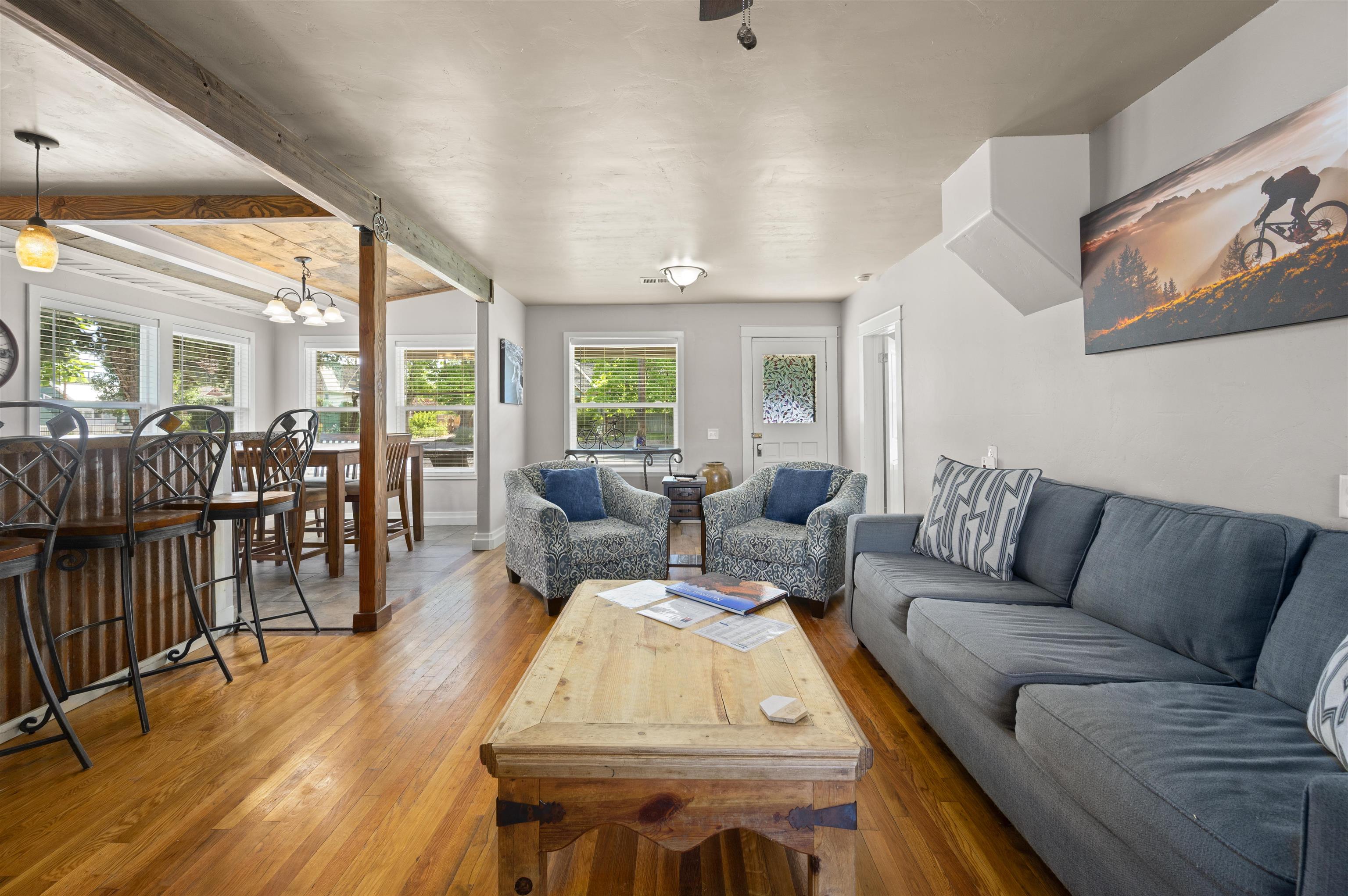 139 S Maple Street Property Photo 8