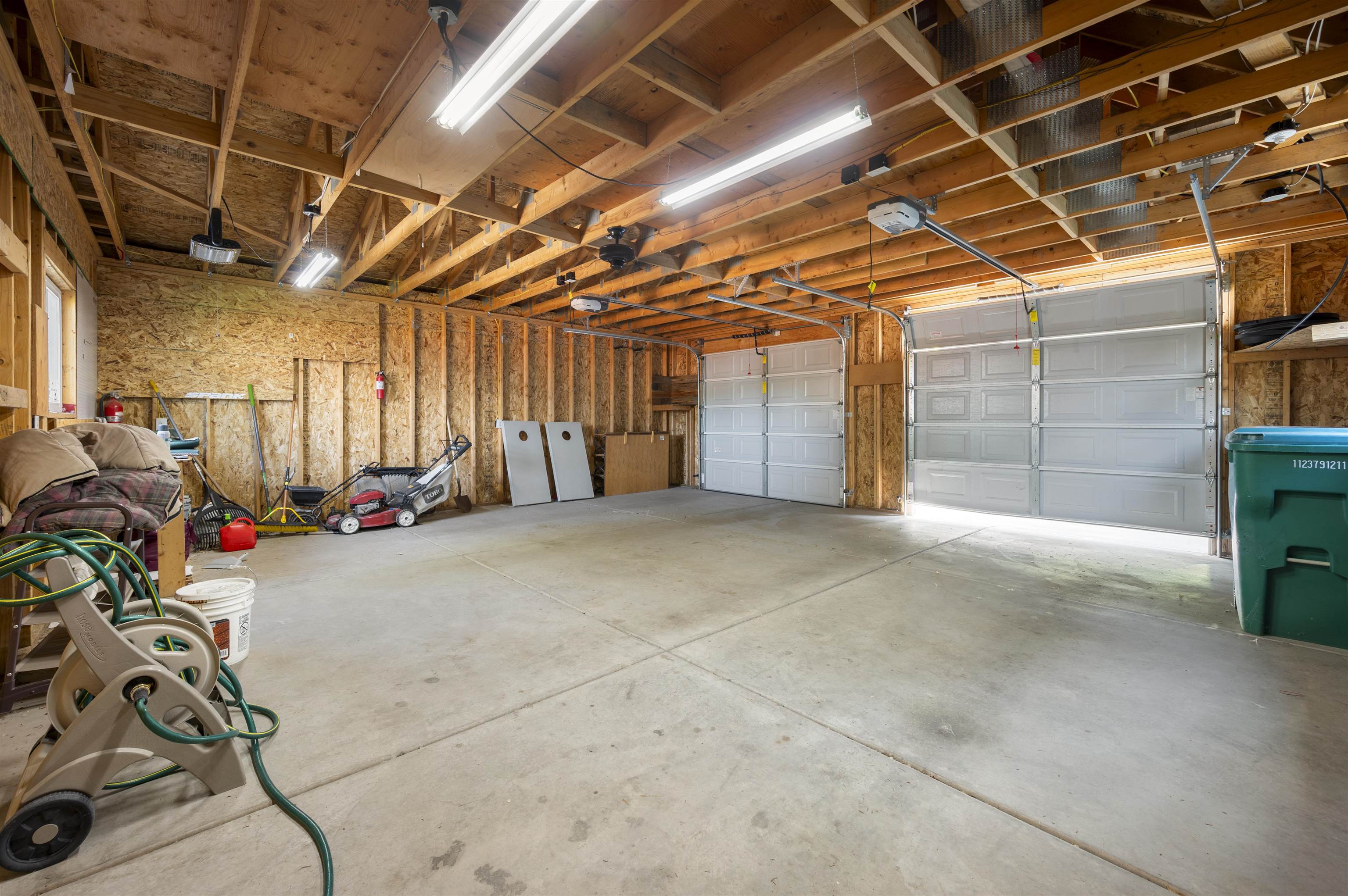 139 S Maple Street Property Photo 24