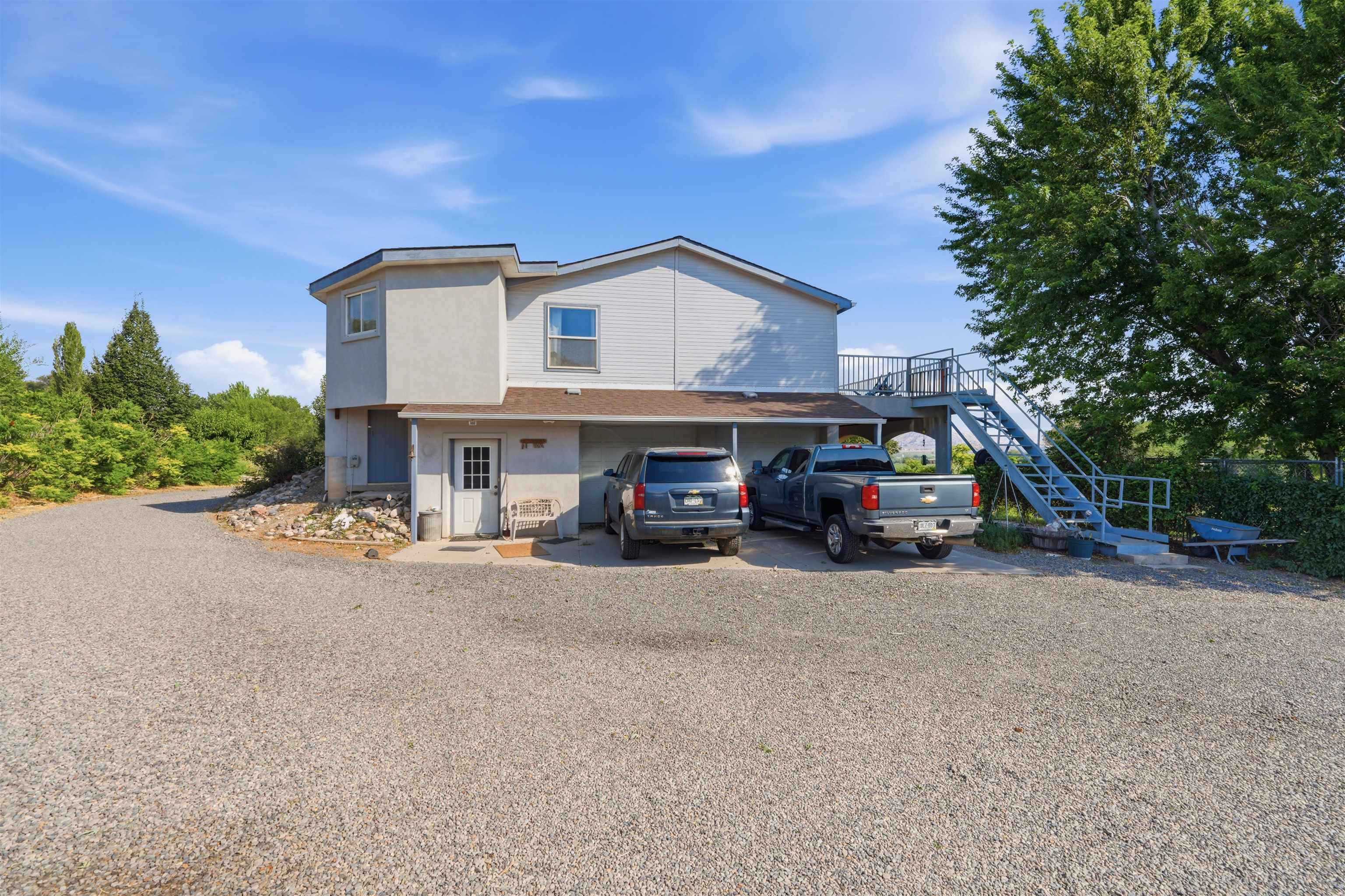 14638 G Road Property Photo 10