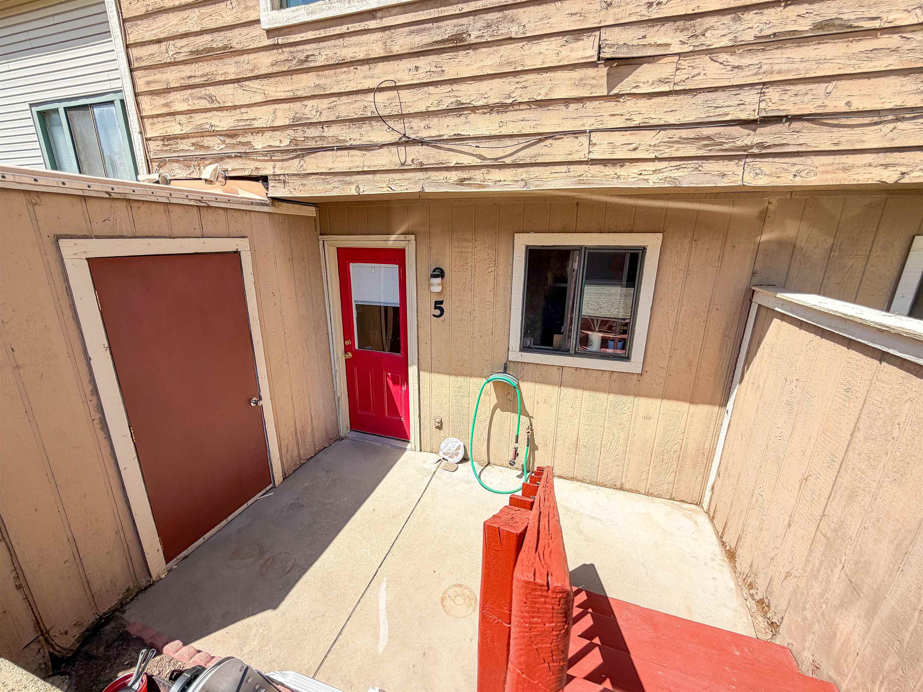 103 Bacon Court Property Photo 1