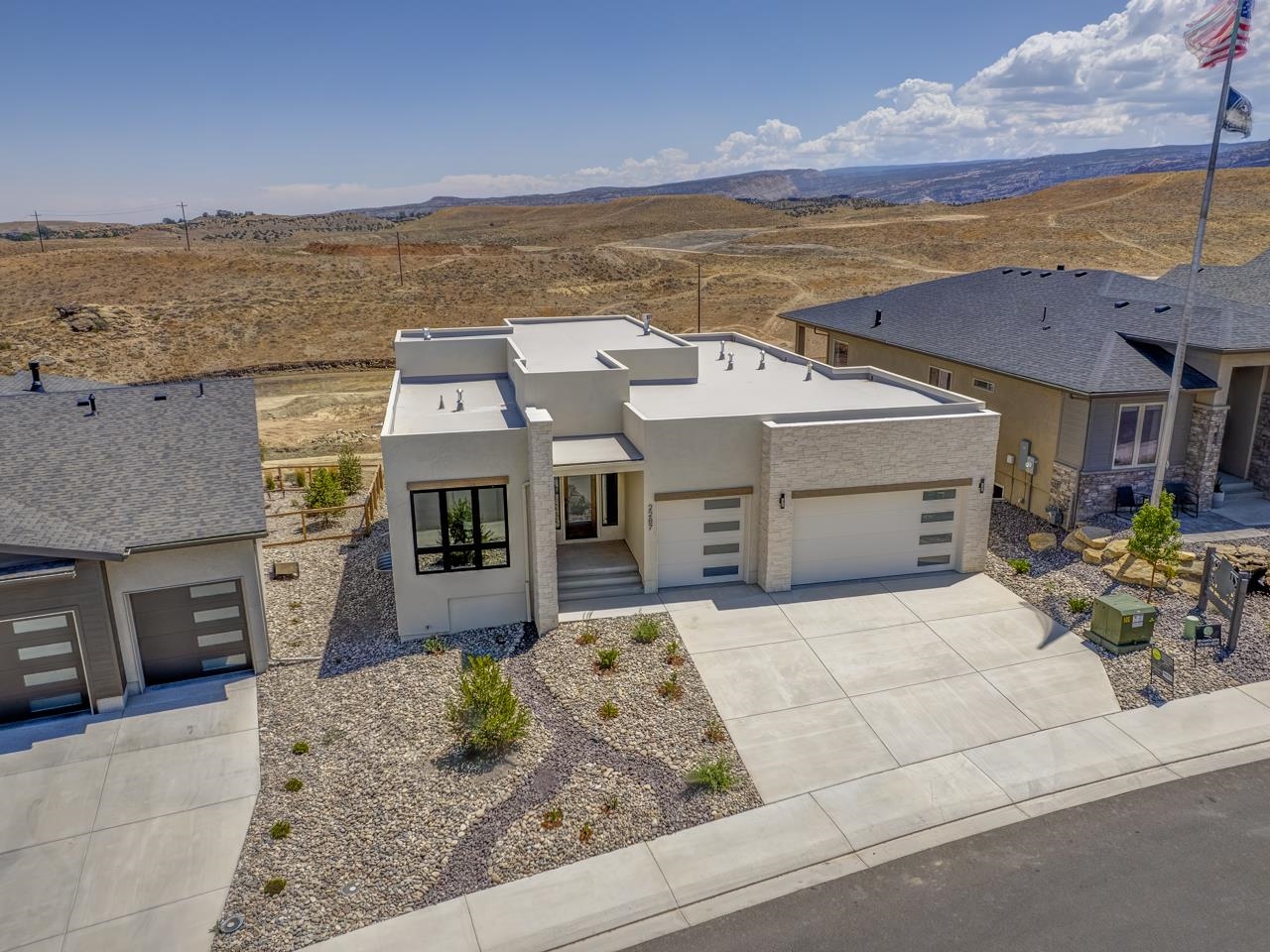 2287 Culebra Peak Court Property Photo 1