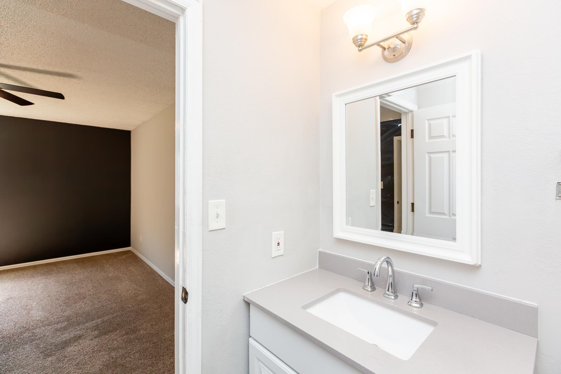 675 30 Road Property Photo 18