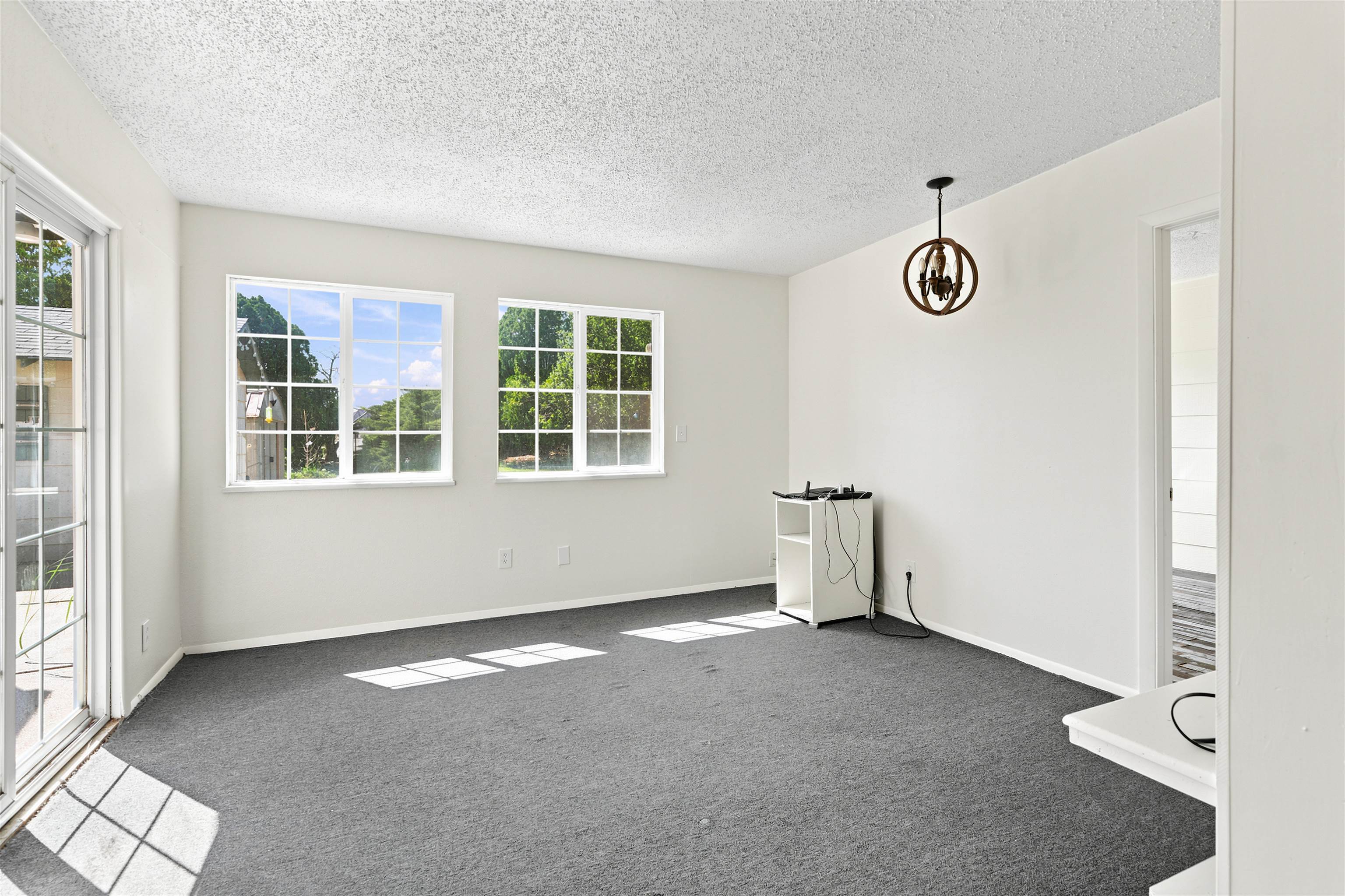 565 Normandy Drive Property Photo 10