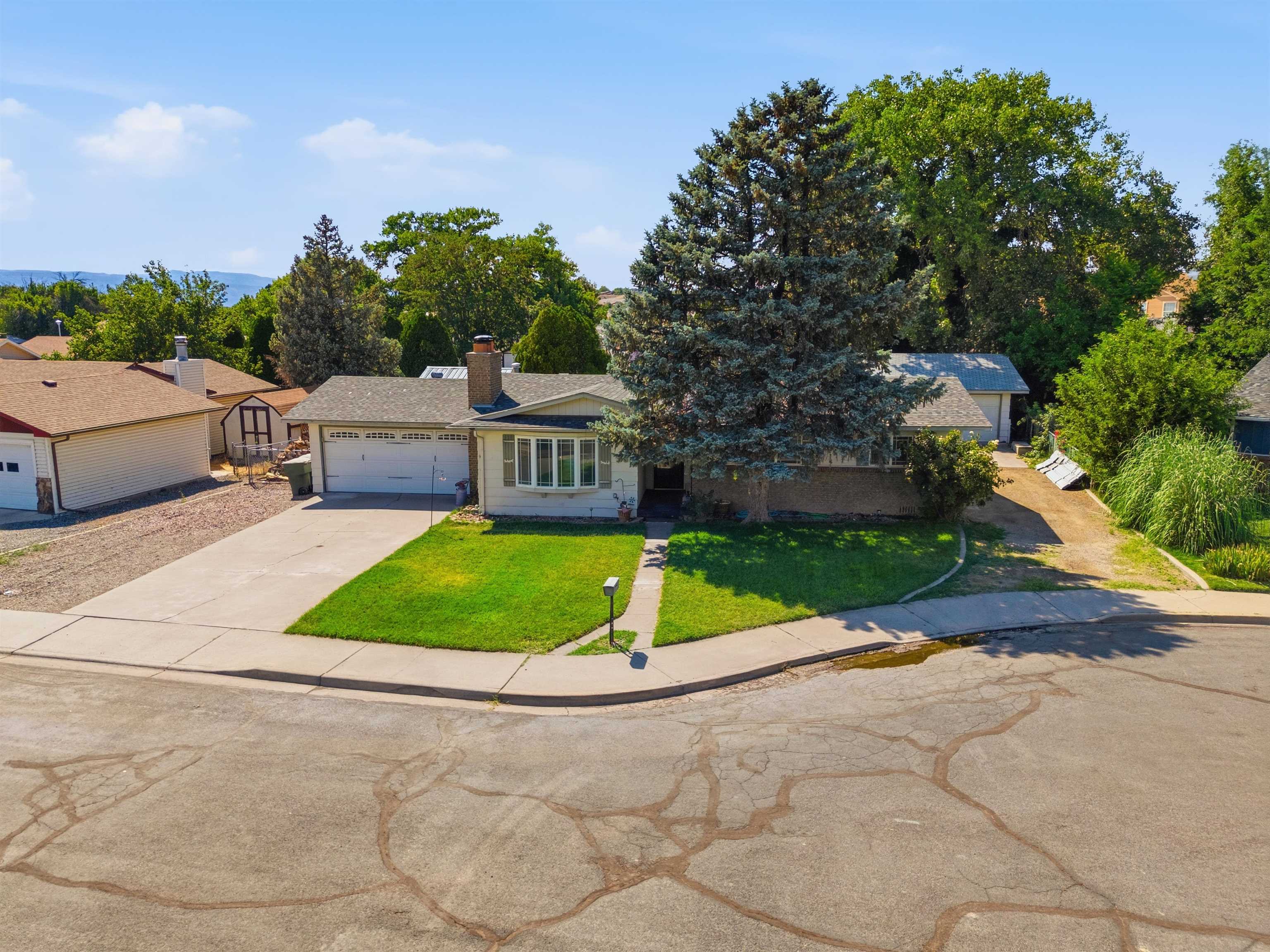 565 Normandy Drive Property Photo 25