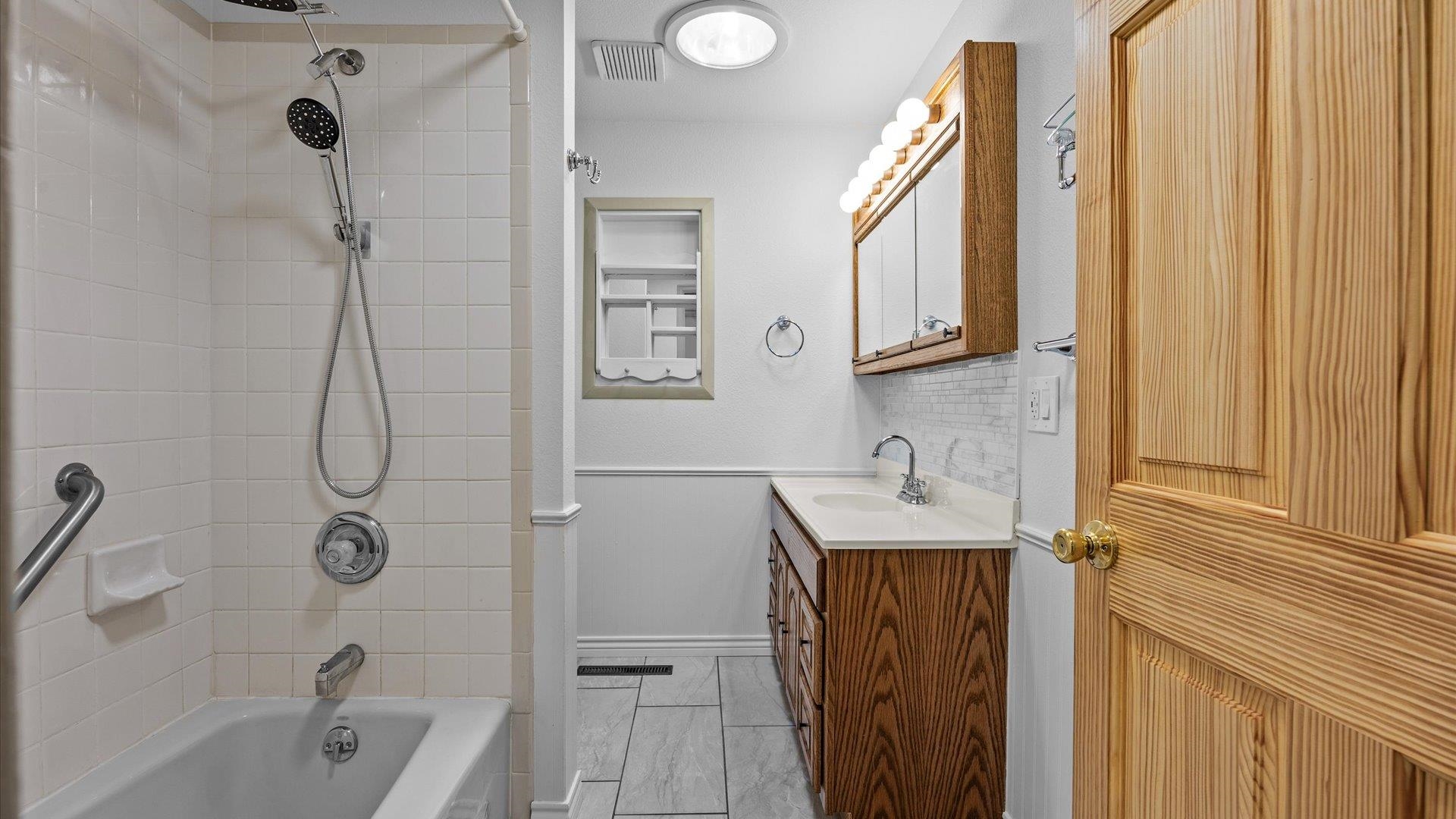 124 N Ash Street Property Photo 19