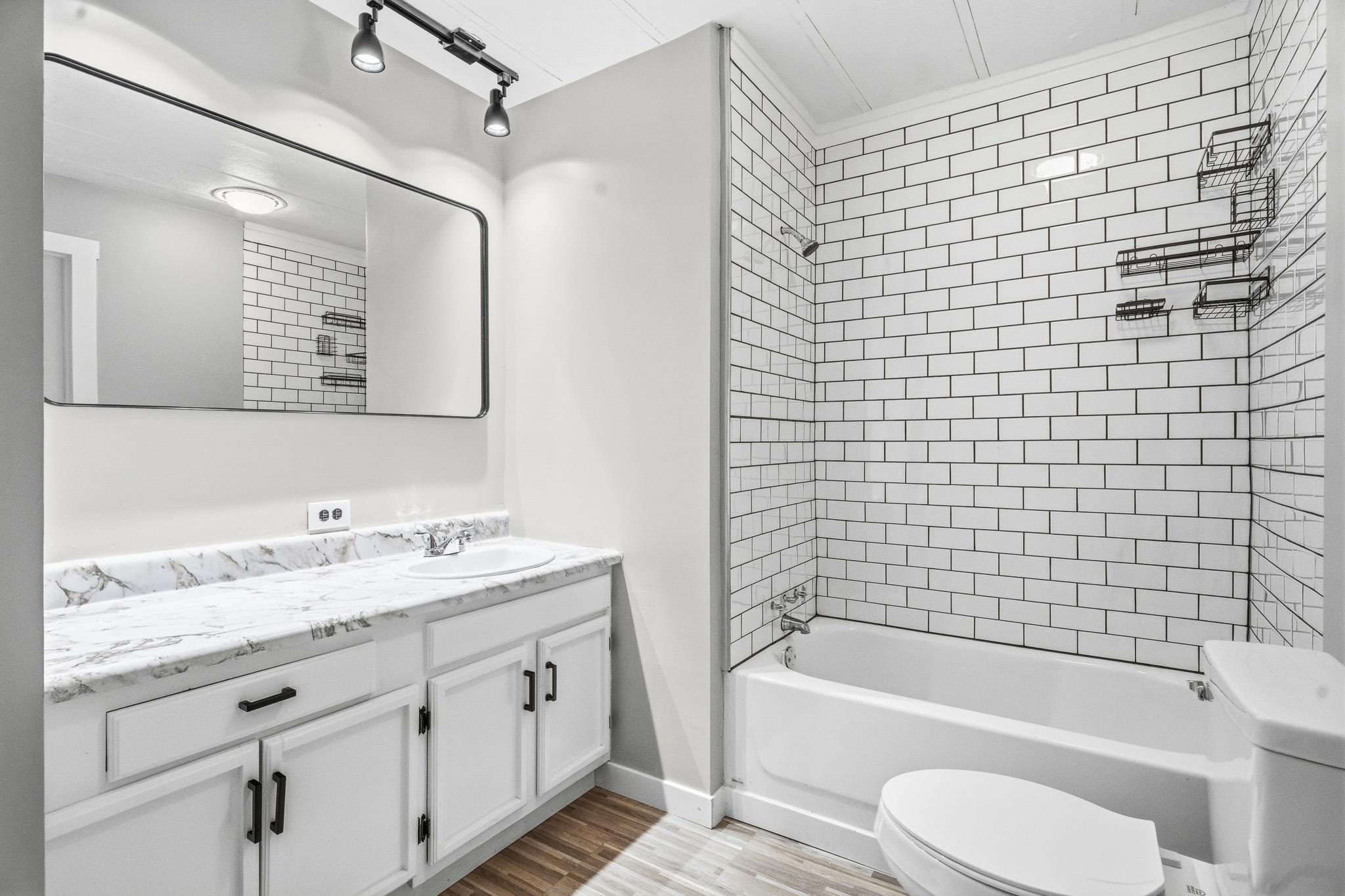 424 32 Road Property Photo 10