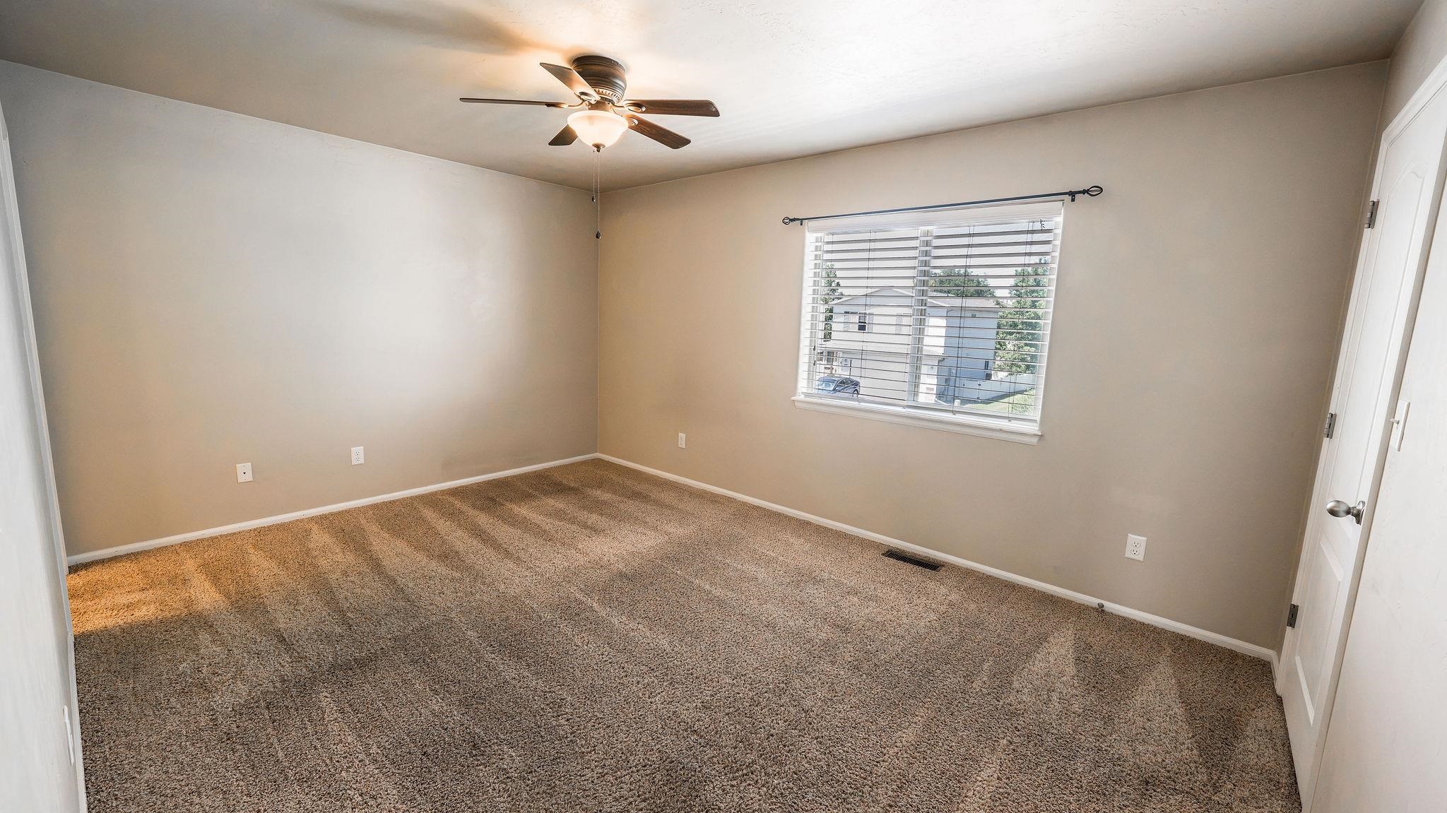 2486 Brookwillow Loop Property Photo 11