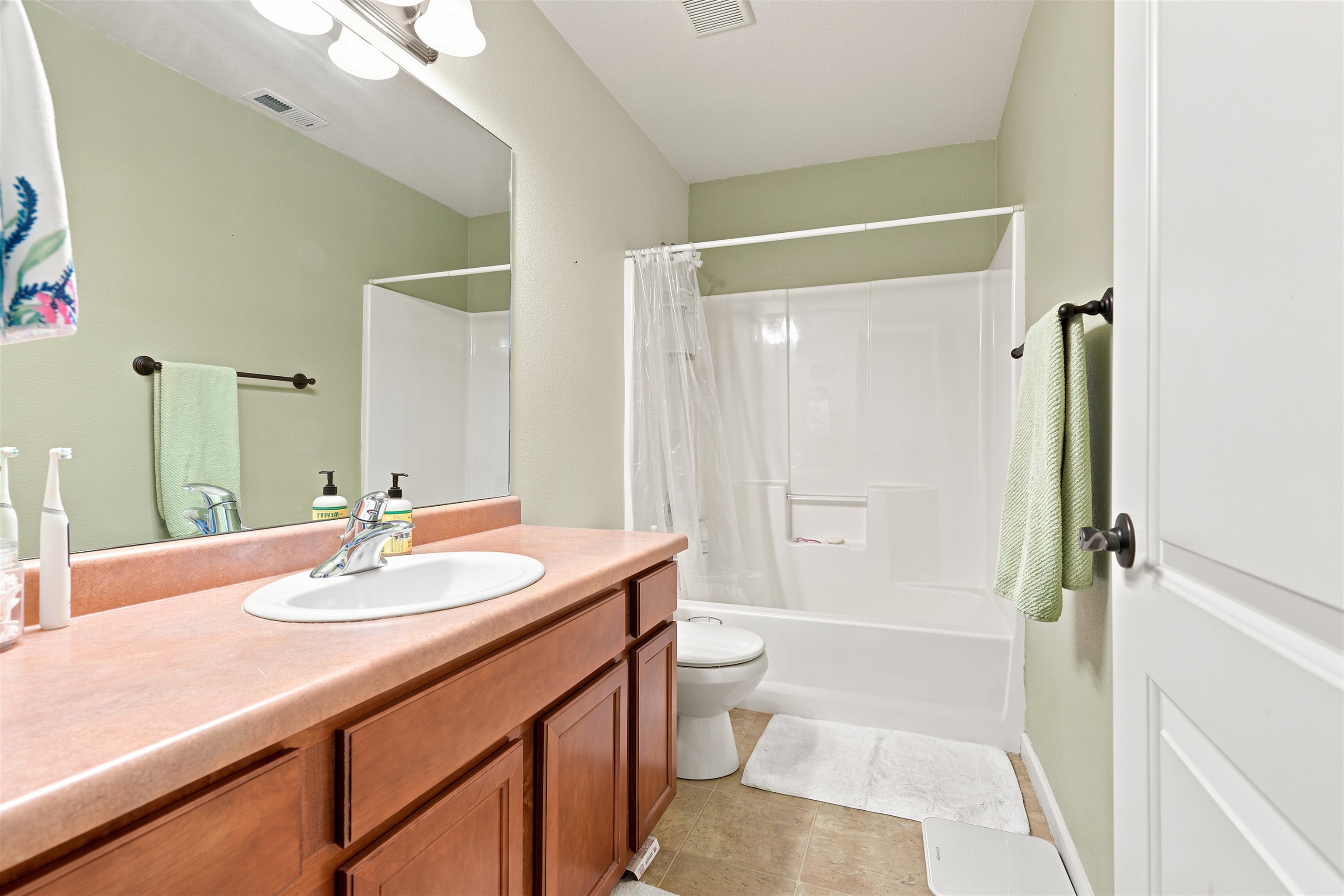 2902 Walnut Avenue Property Photo 13