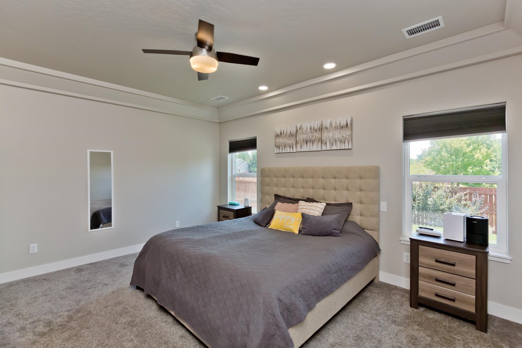2815 Hollow Way Property Photo 16