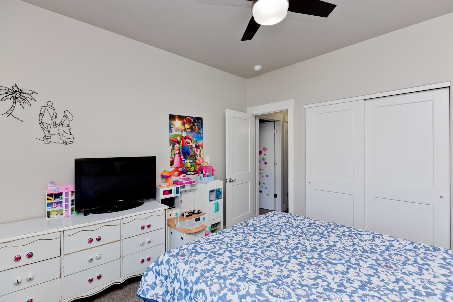 2815 Hollow Way Property Photo 25