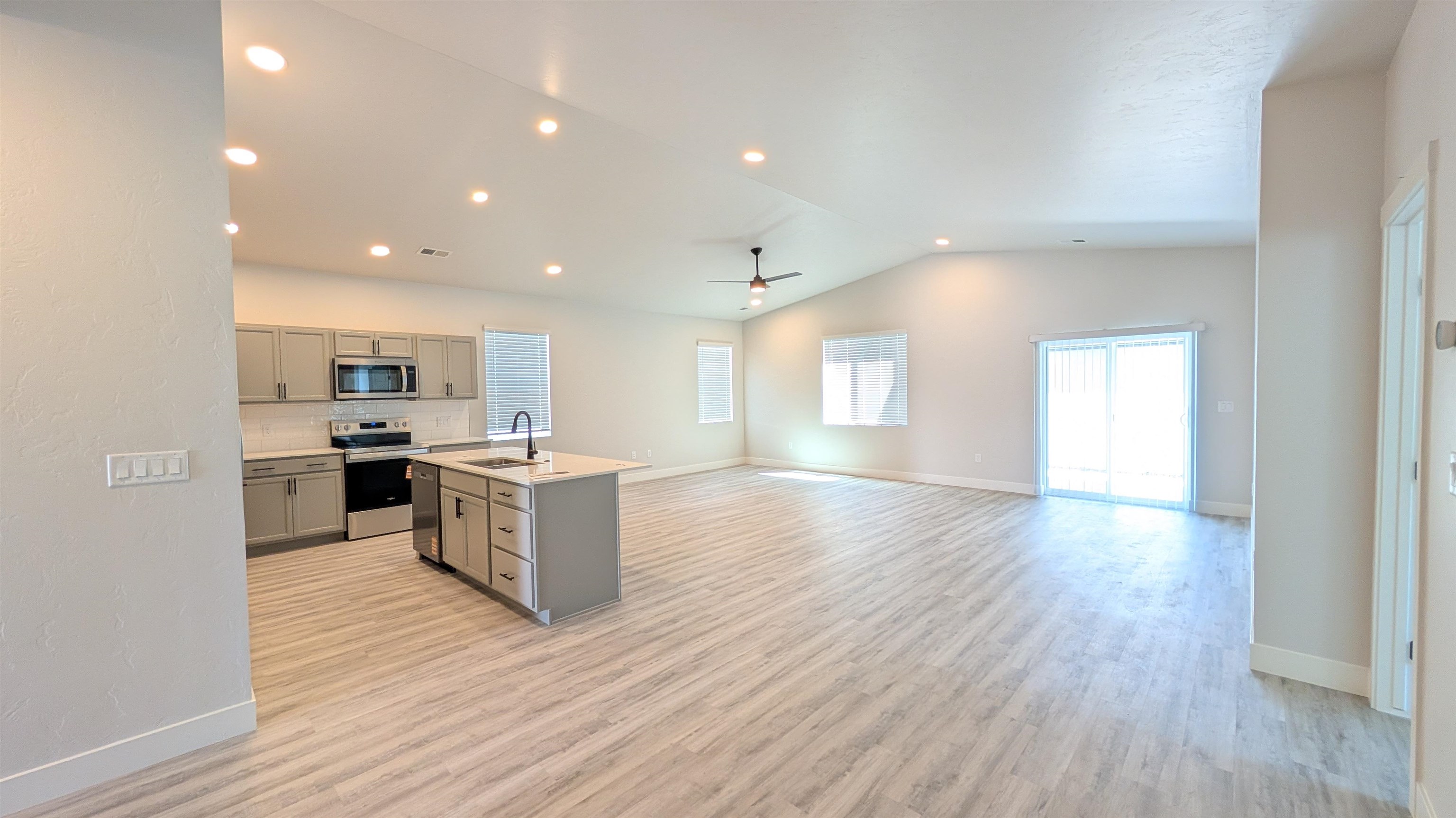 1720 Caliper Way Property Photo 7