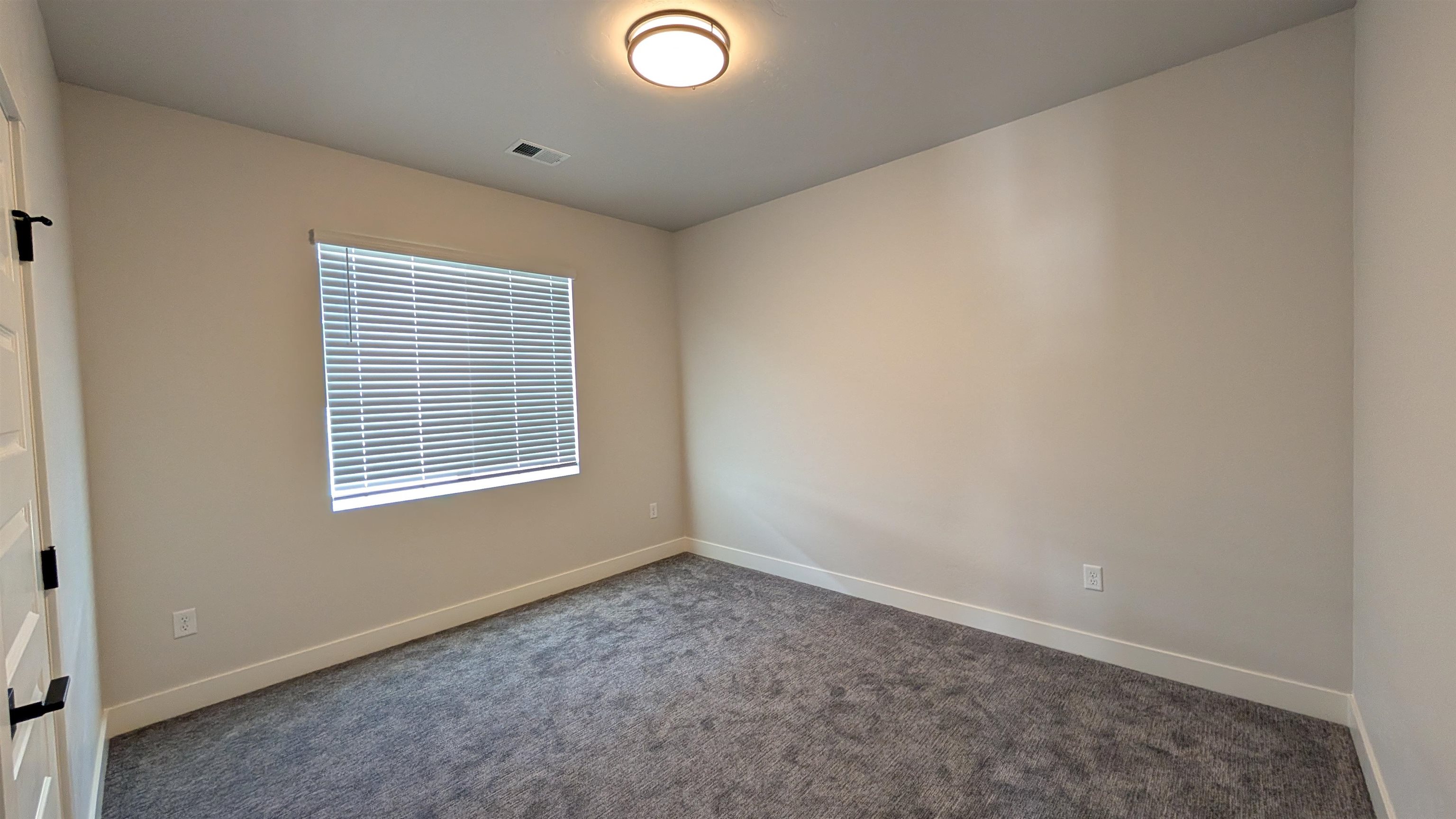 1720 Caliper Way Property Photo 11