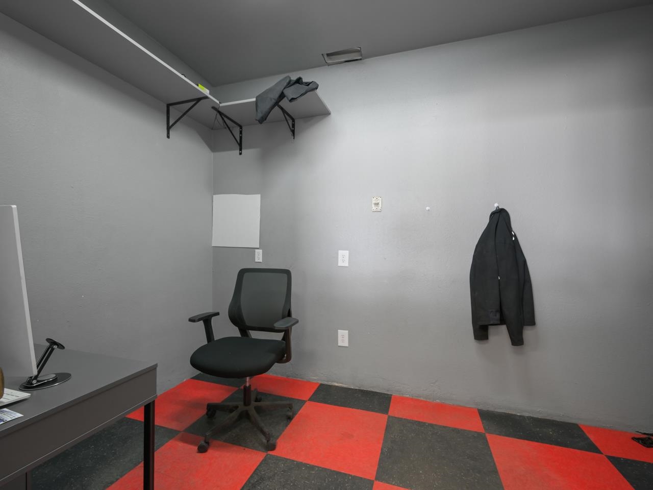 587 25 Road Property Photo 7