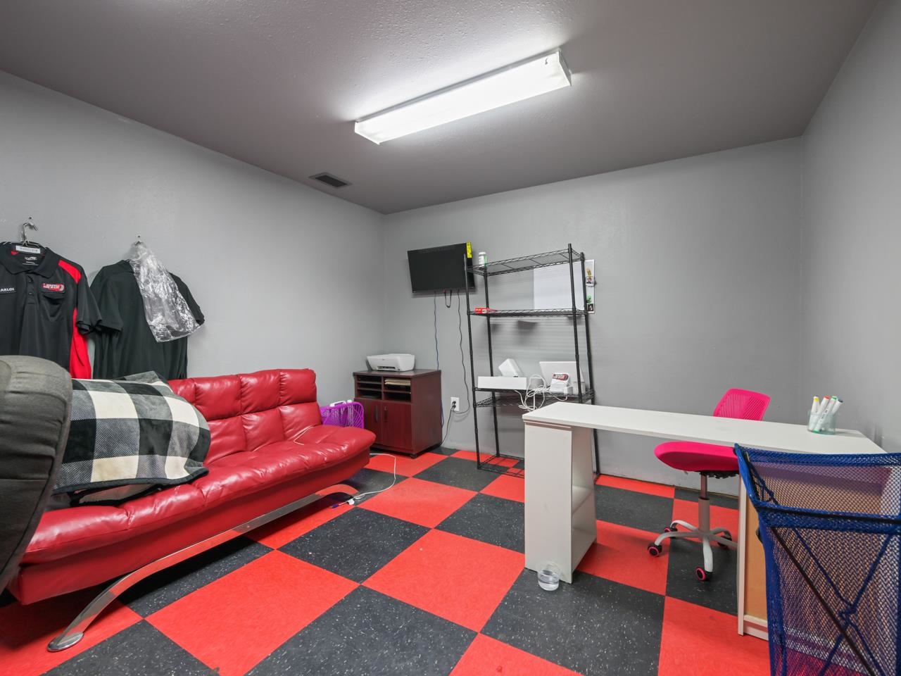587 25 Road Property Photo 8