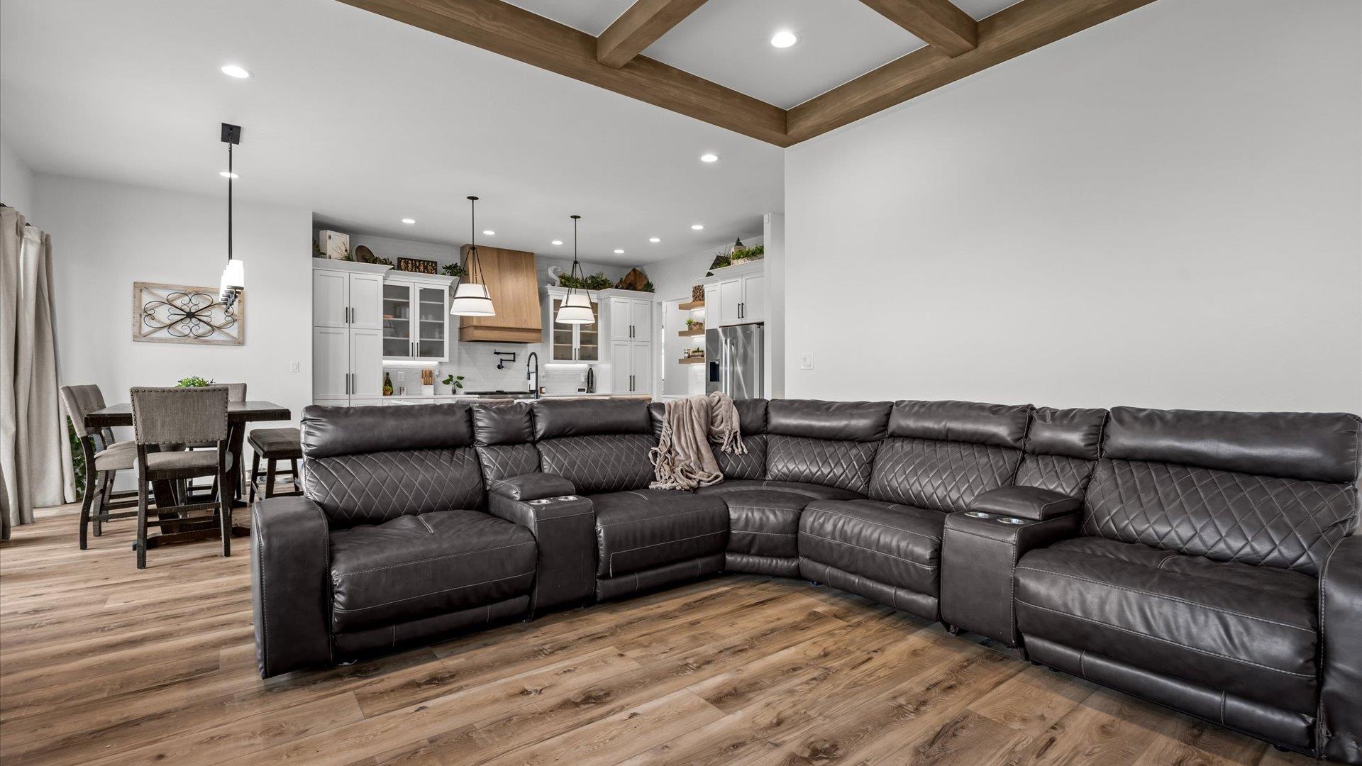 721 Ivory Glade Court Property Photo 11