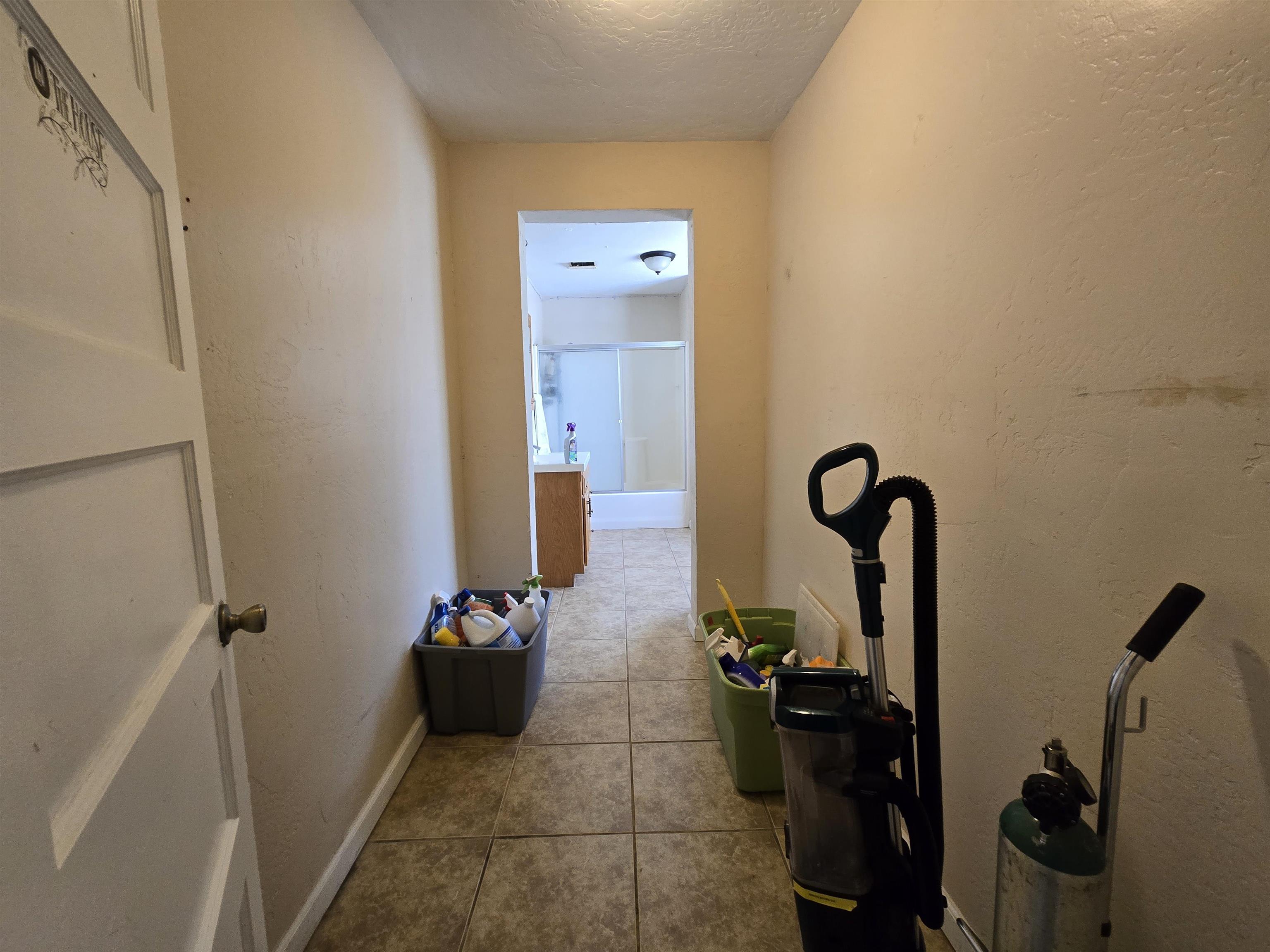 290 Cherry Lane Property Photo 14