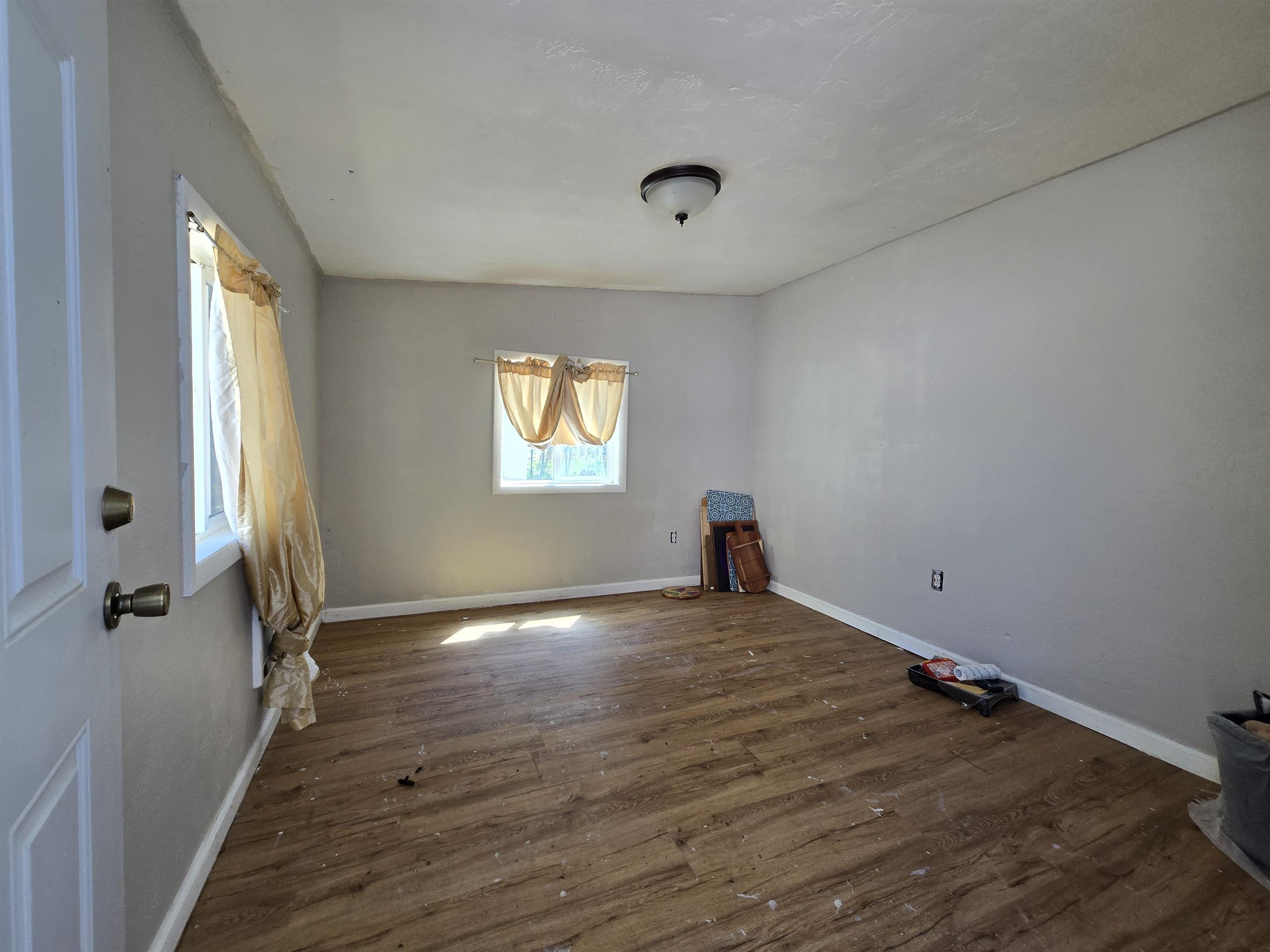 290 Cherry Lane Property Photo 17