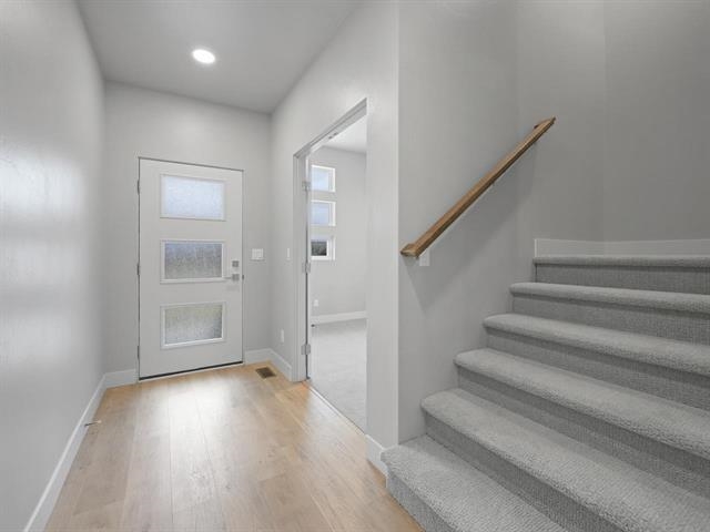 392 W Ridges Boulevard Property Photo 4