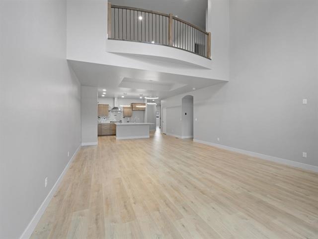 392 W Ridges Boulevard Property Photo 11