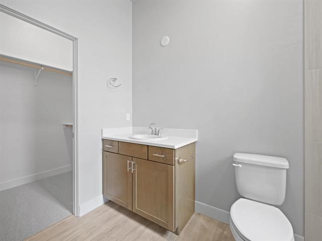 392 W Ridges Boulevard Property Photo 26