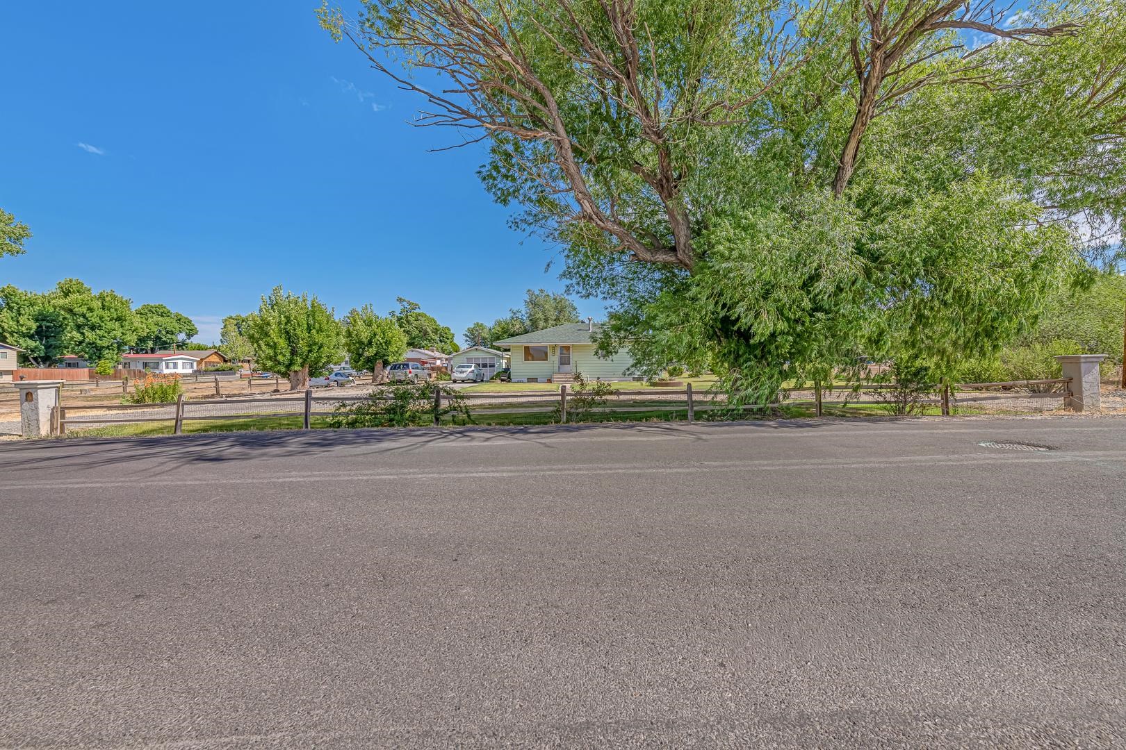 2534 G 3/8 Road Property Photo 5