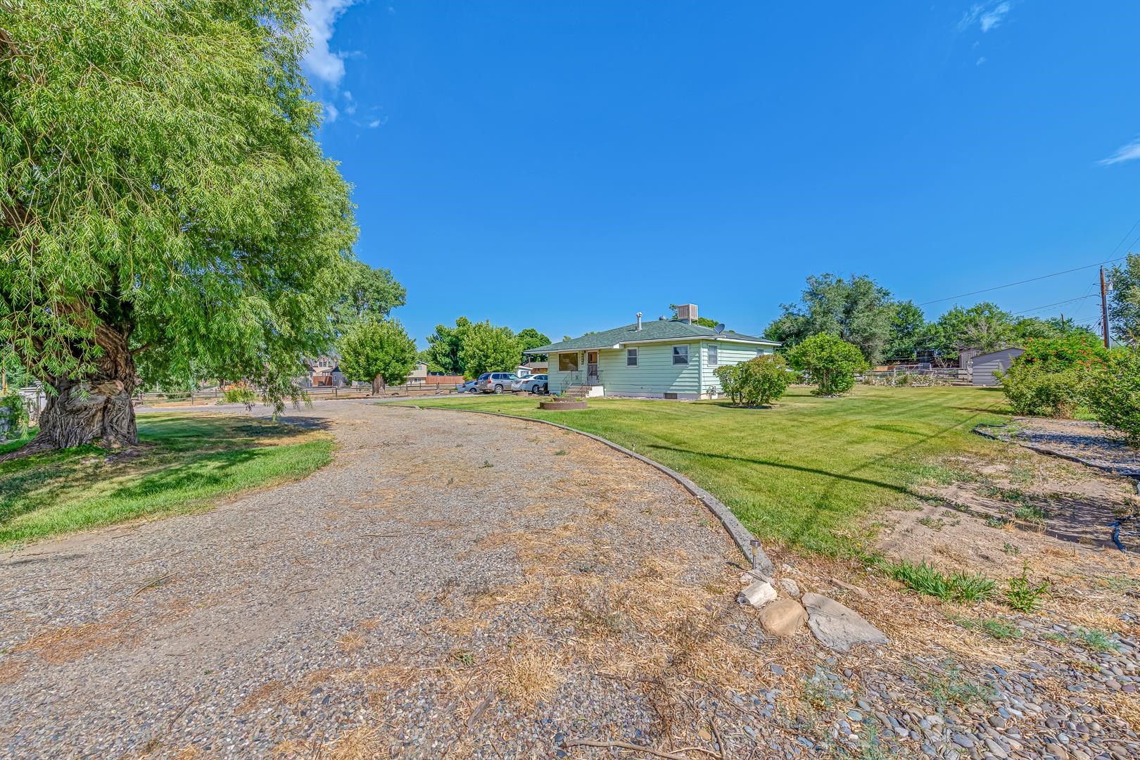 2534 G 3/8 Road Property Photo 6