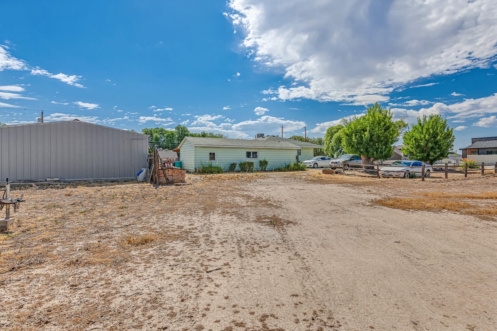2534 G 3/8 Road Property Photo 7