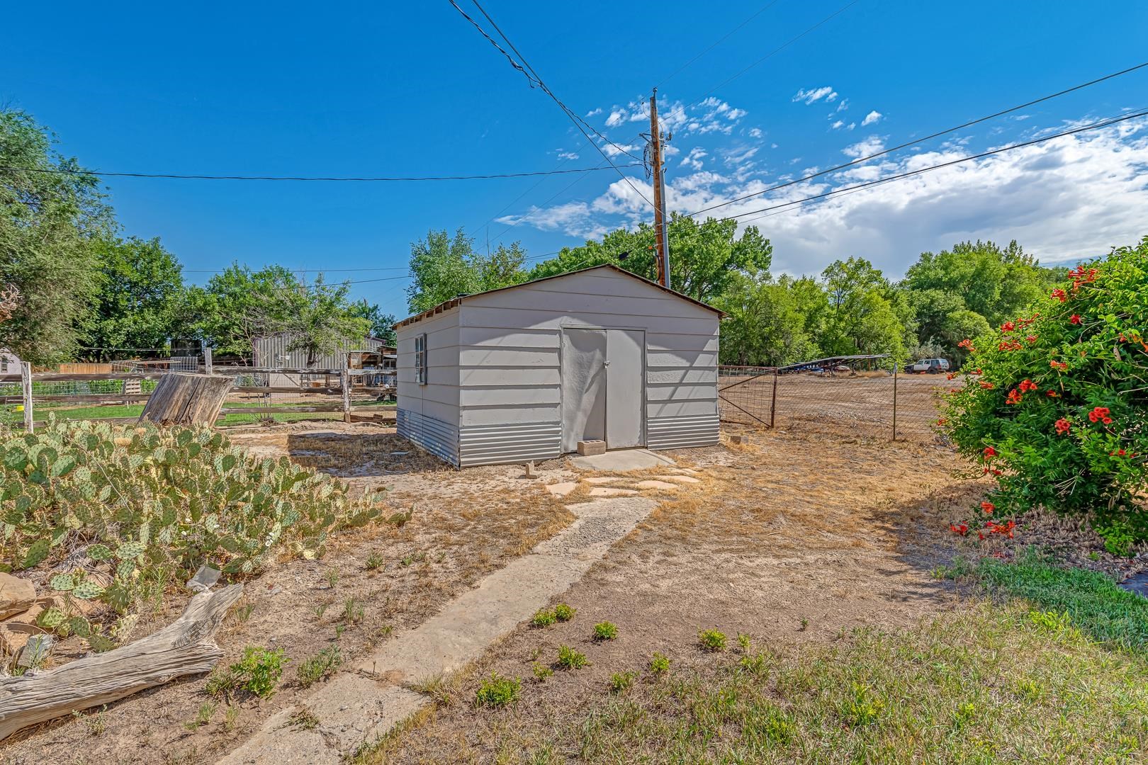 2534 G 3/8 Road Property Photo 10