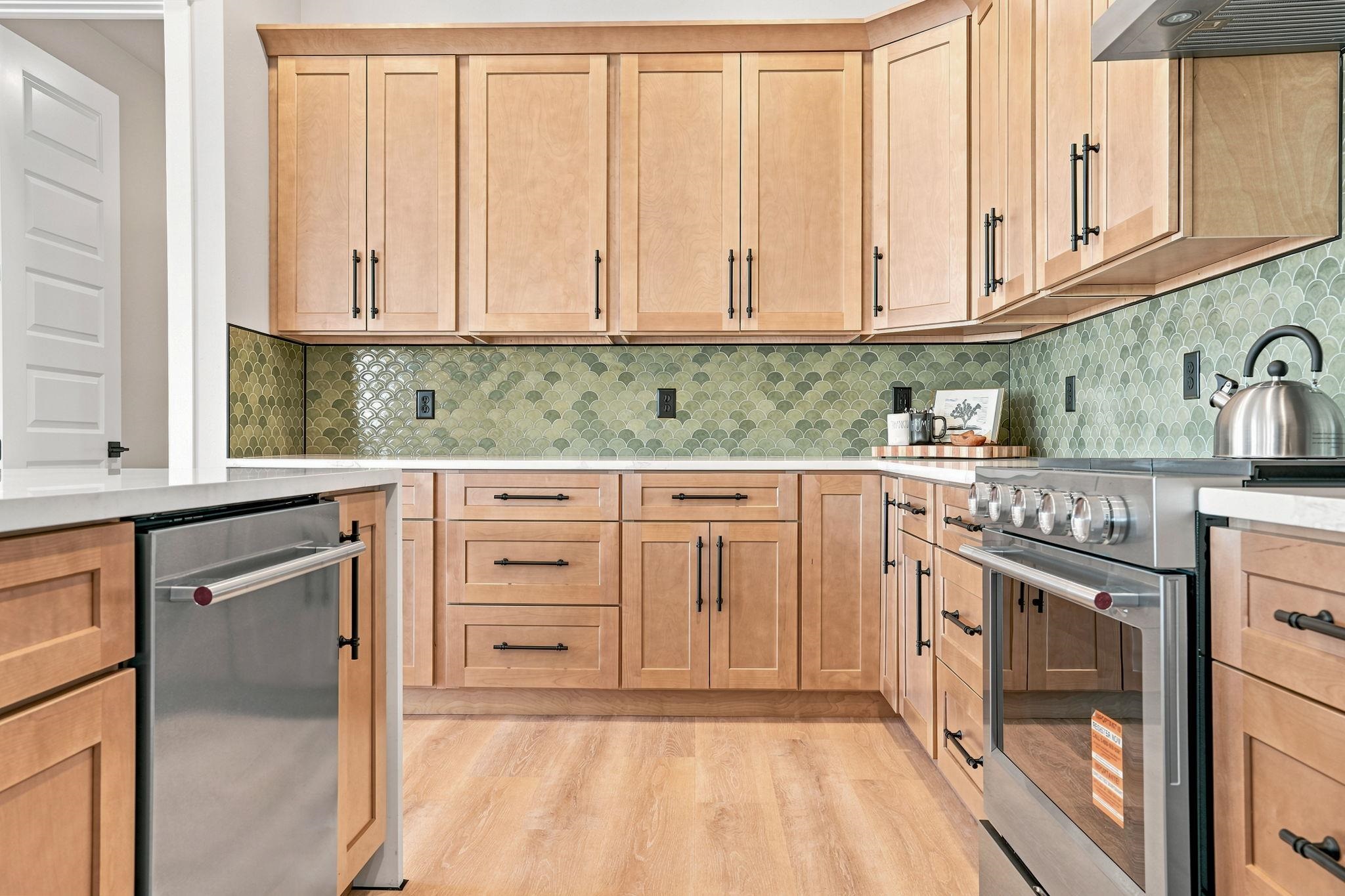 1003 Summer Haven Court Property Photo 10