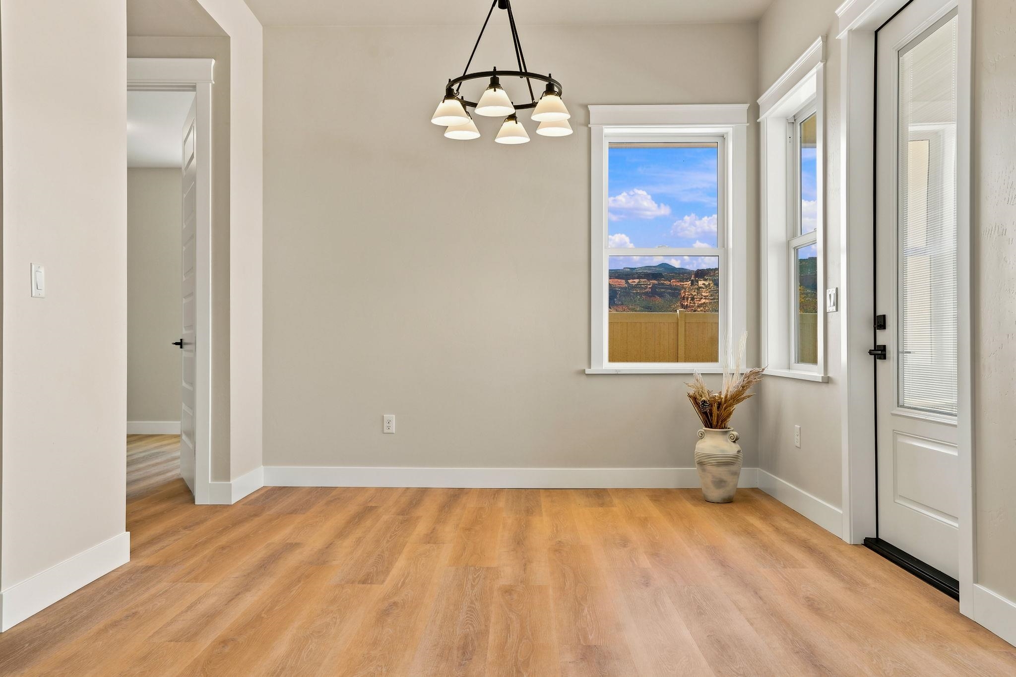 1003 Summer Haven Court Property Photo 33