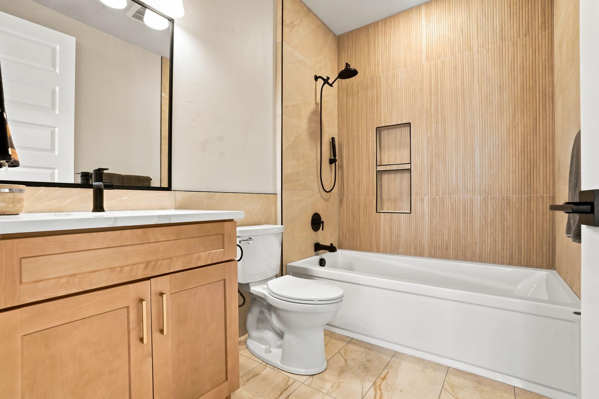 1003 Summer Haven Court Property Photo 34