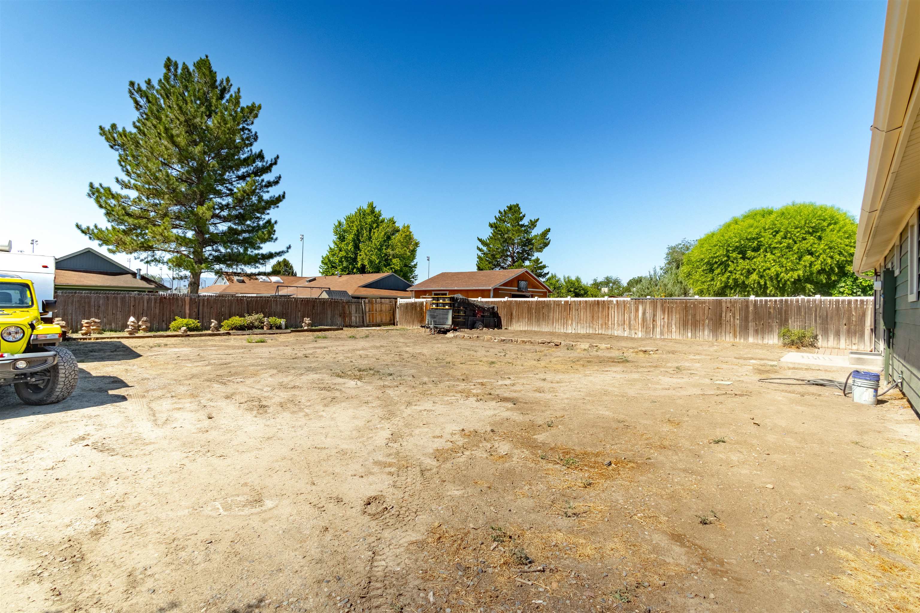 2883 1/2 Texas Avenue Property Photo 14