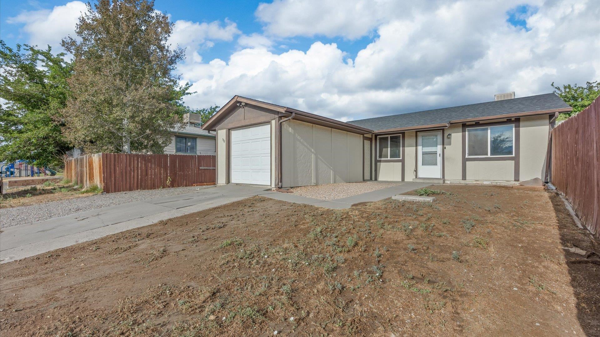 577 Fairfield Court Property Photo 4