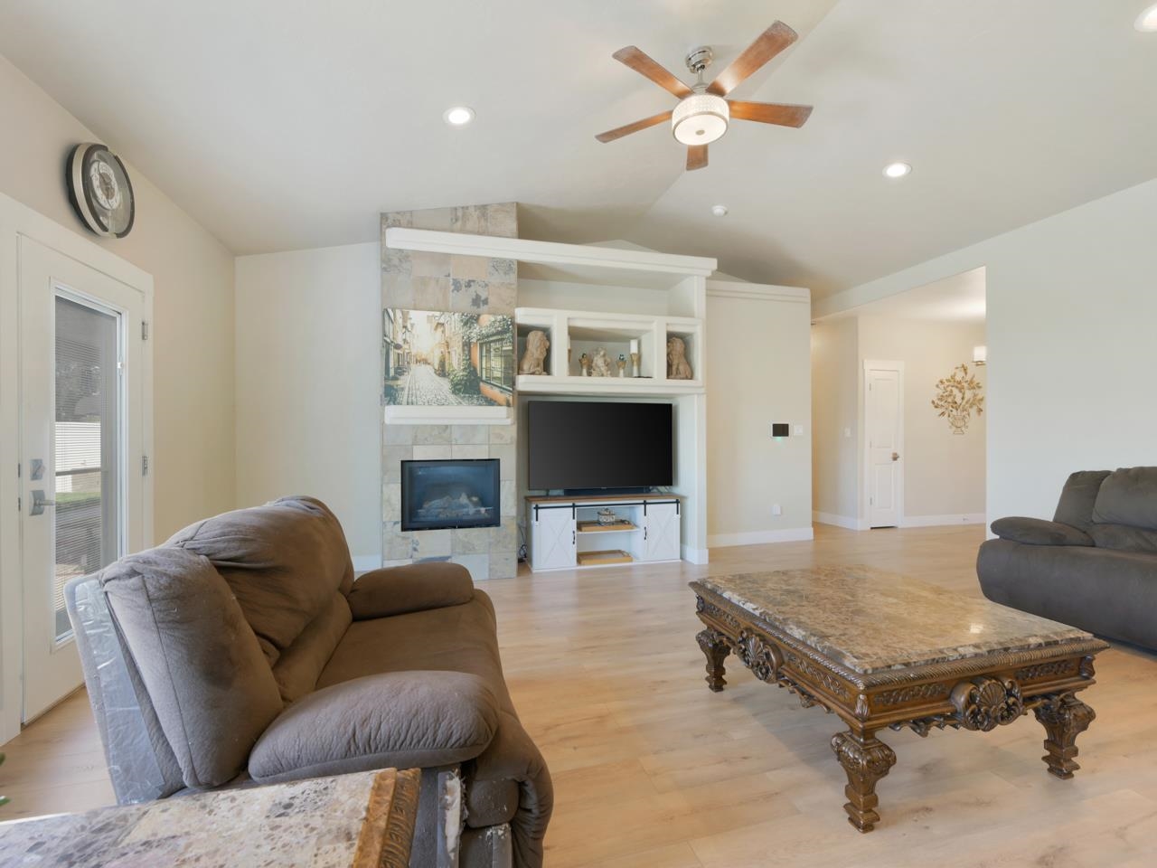 2984 Lurvey Lane Property Photo 6