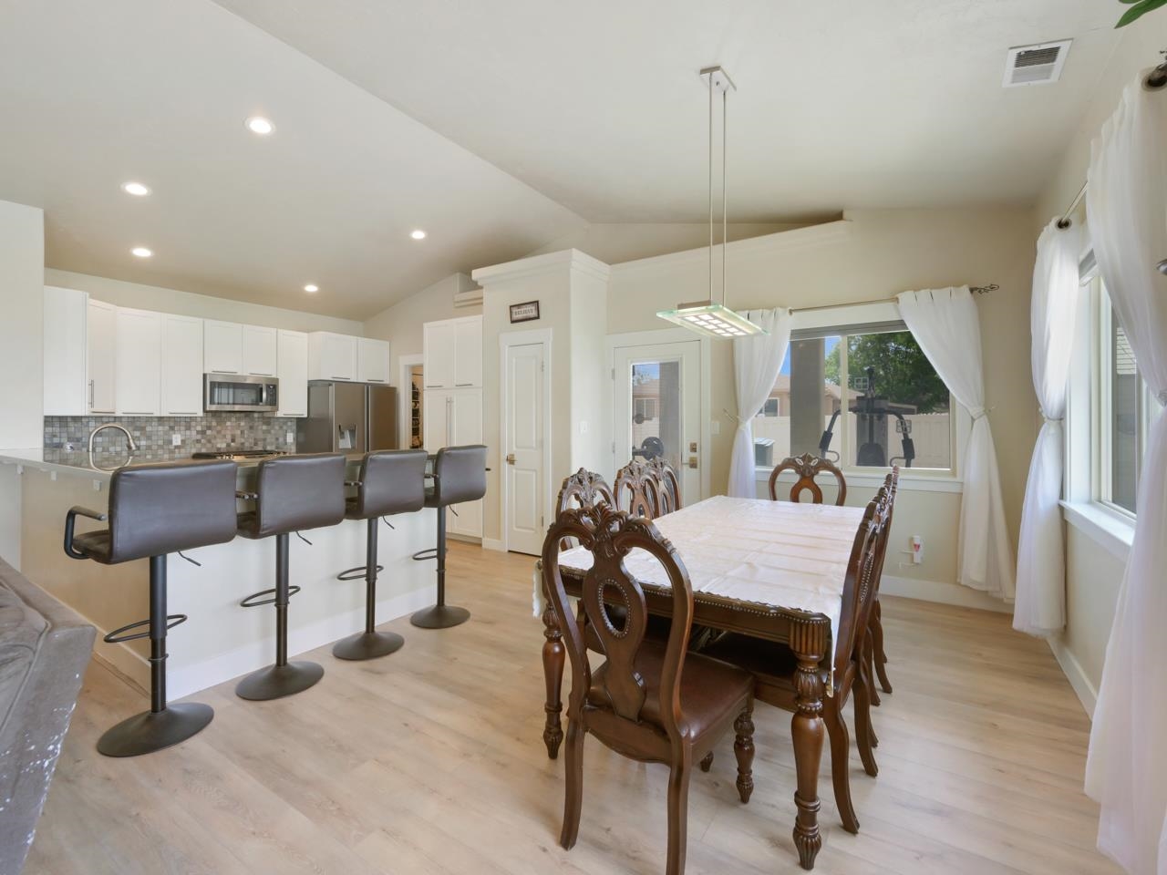 2984 Lurvey Lane Property Photo 7