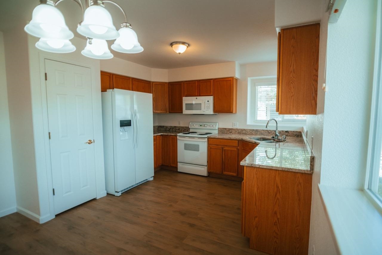 3152 E Eider Court Property Photo 9