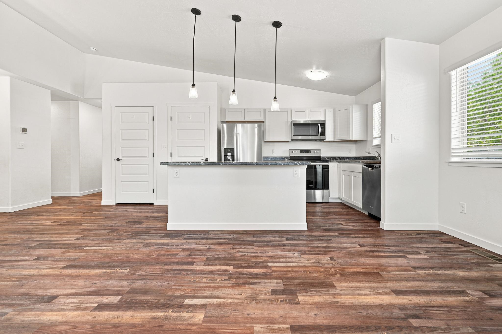 1105 Kiefer Avenue Property Photo 8