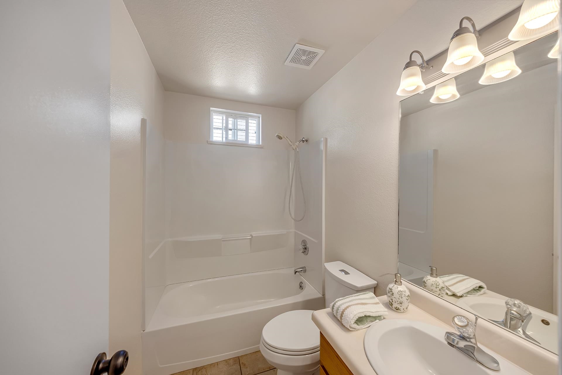 180 Applewood Drive Property Photo 31