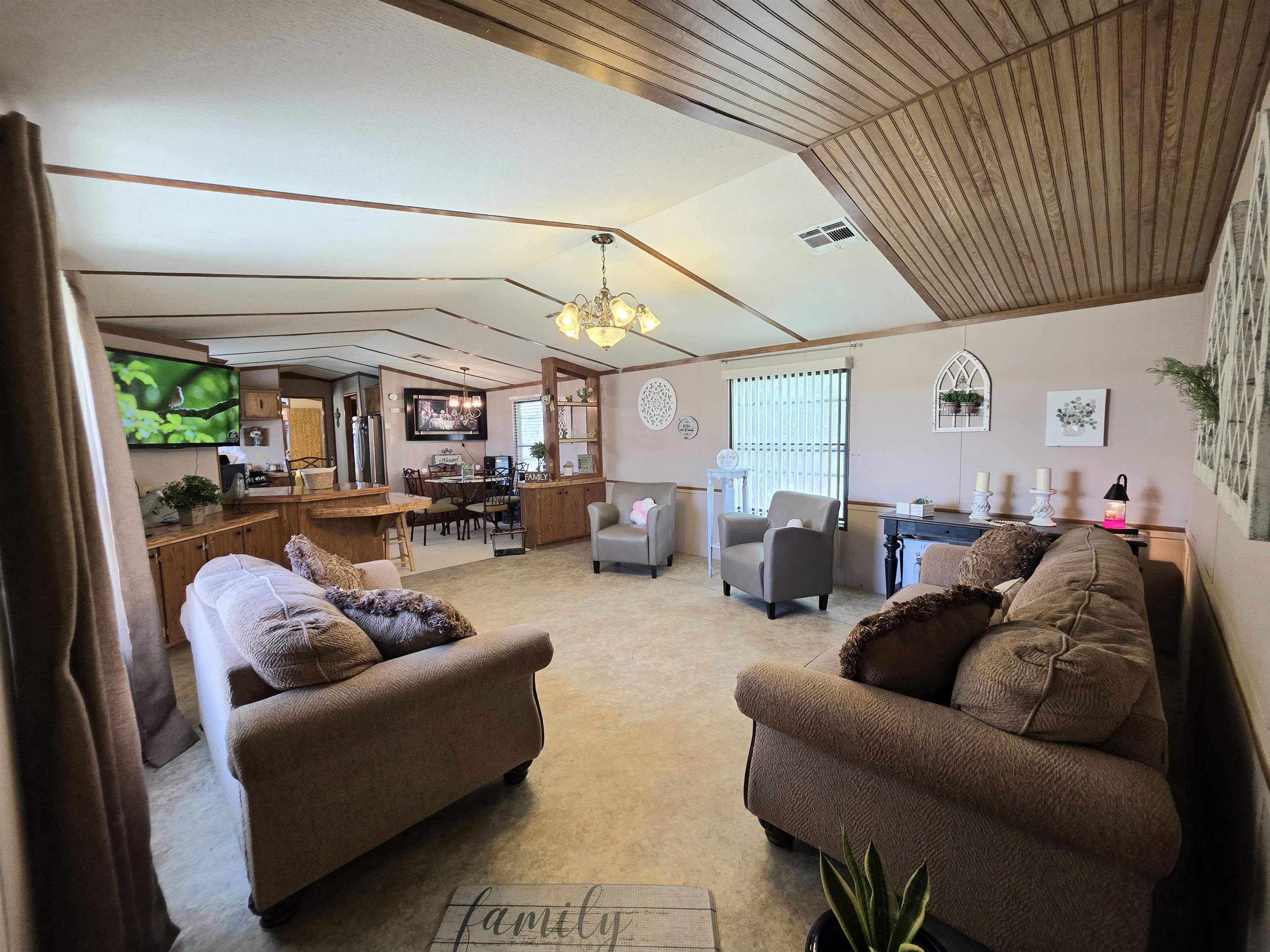 424 32 Road Property Photo 5