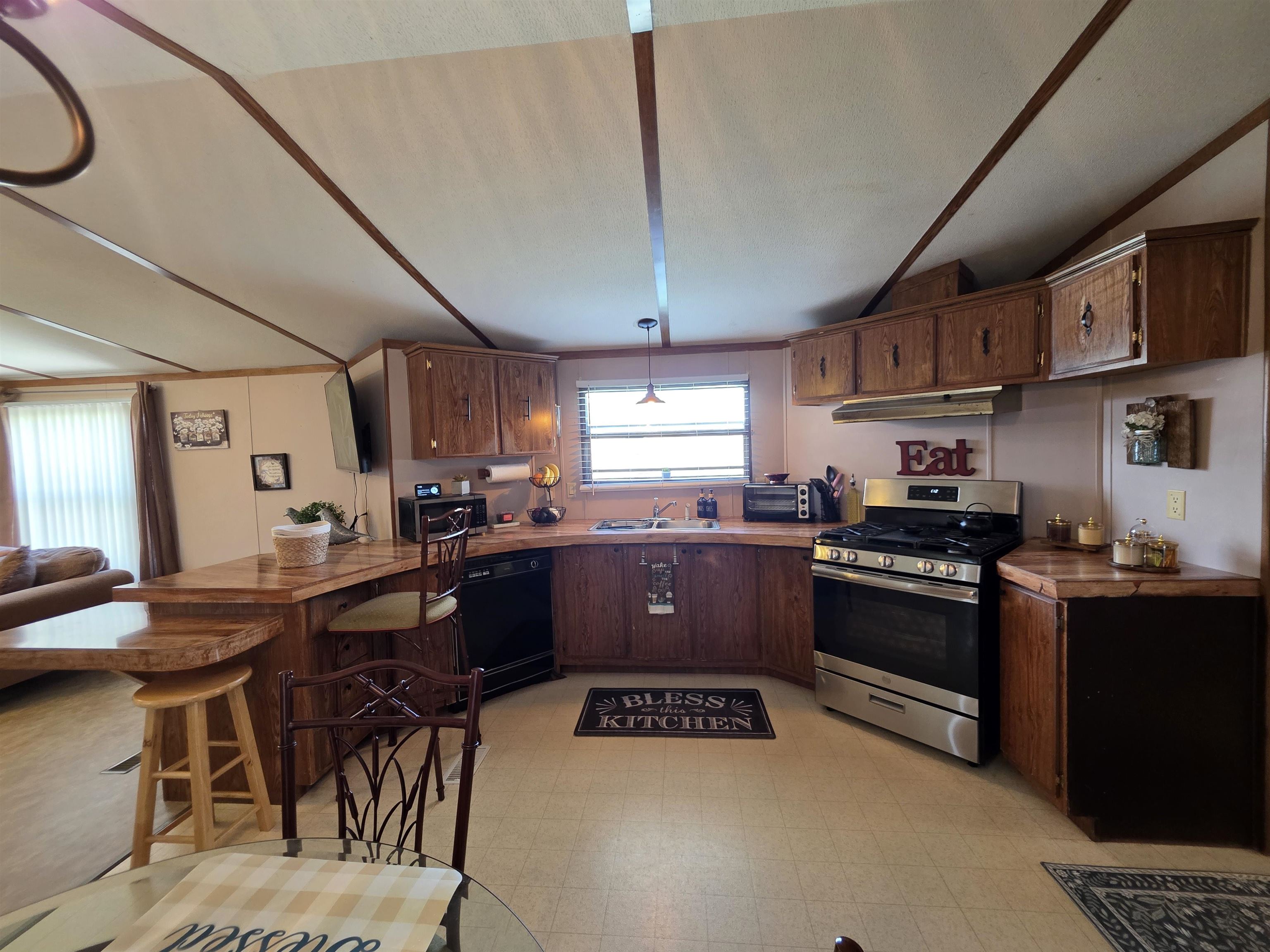 424 32 Road Property Photo 7