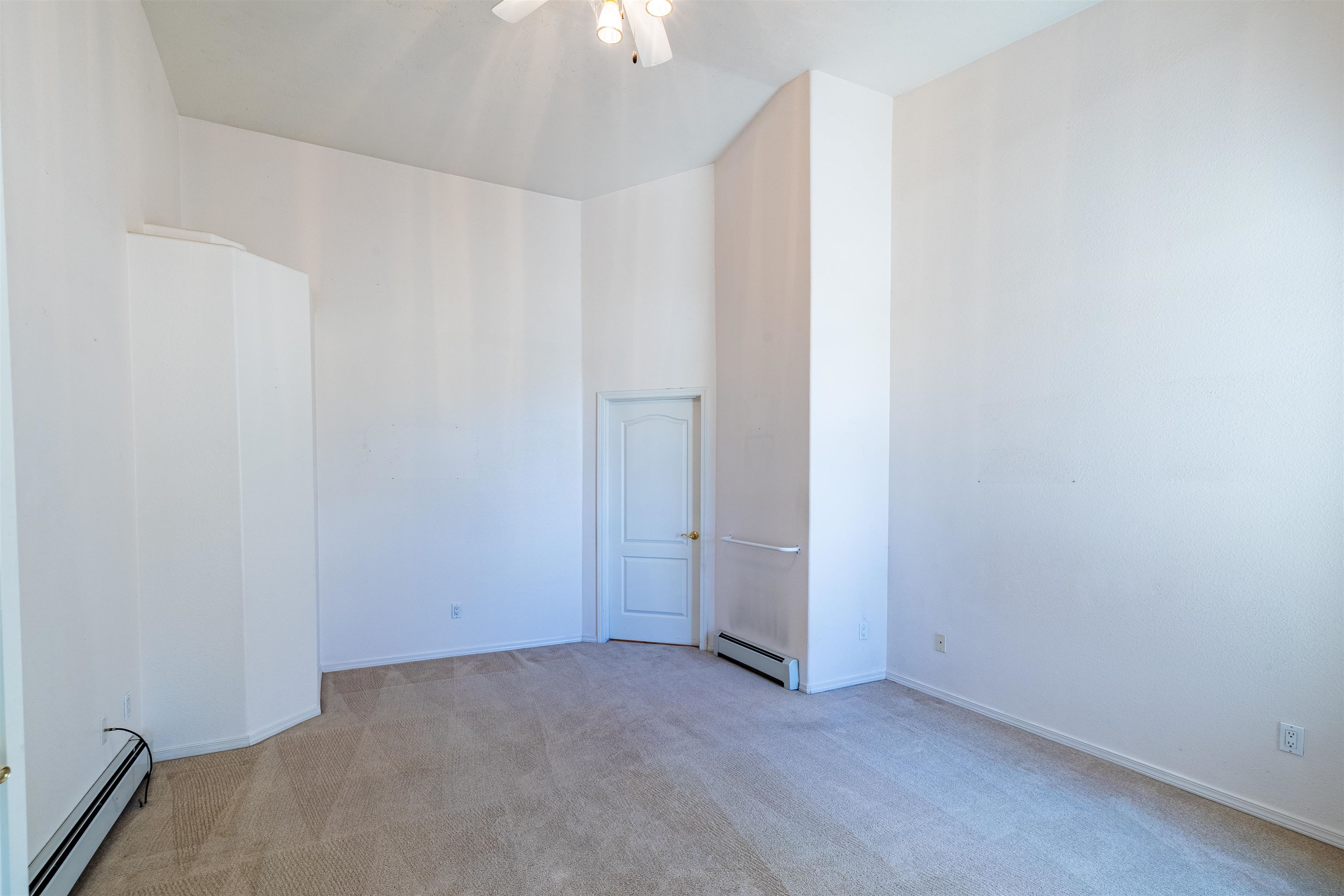 706 Fountainhead Boulevard Property Photo 10