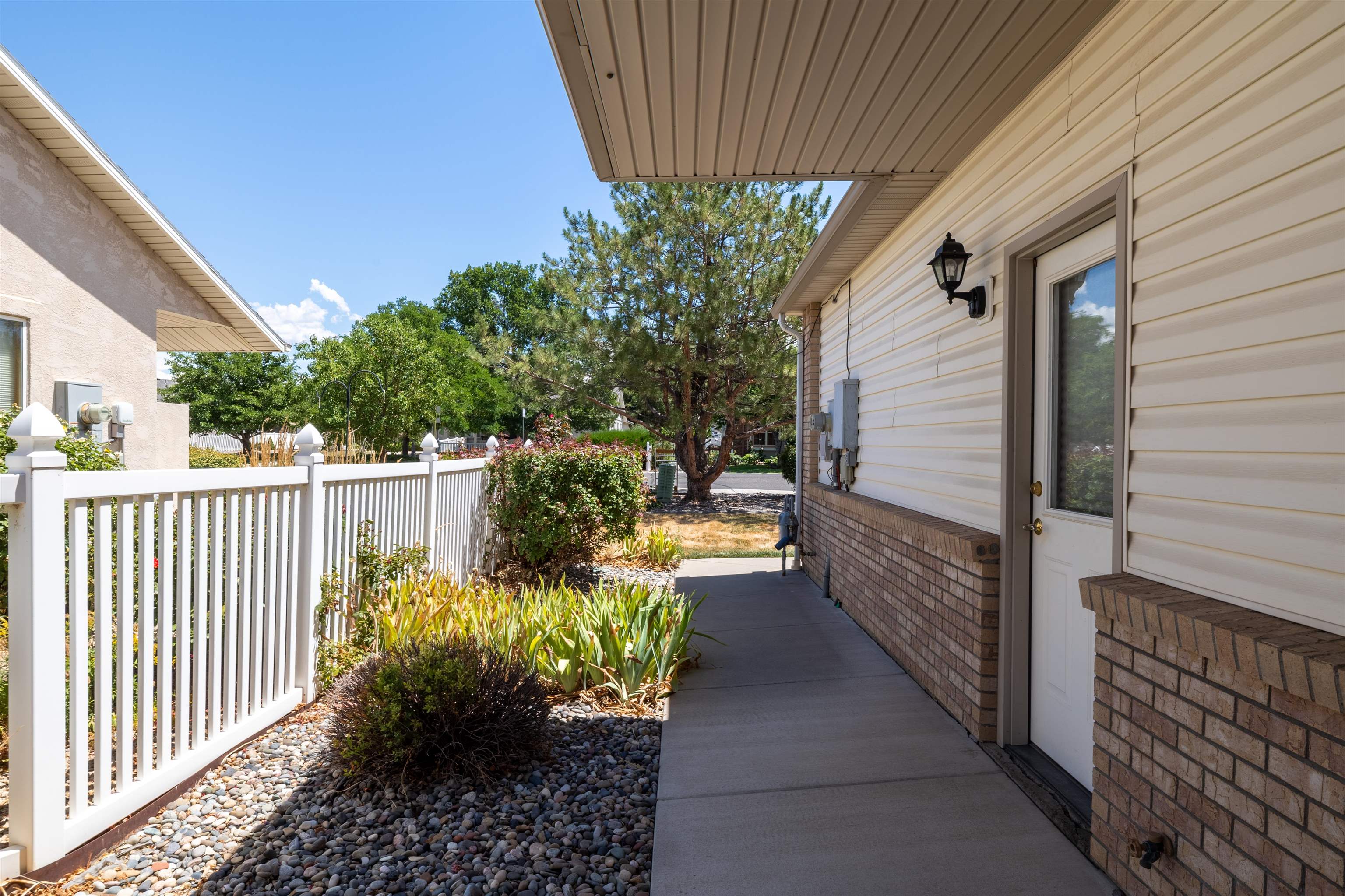 706 Fountainhead Boulevard Property Photo 17