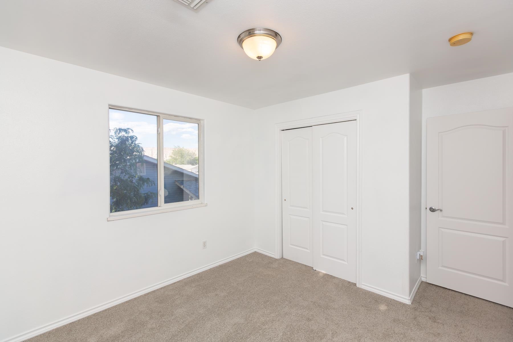 485 1/2 Ridge Lane Property Photo 24
