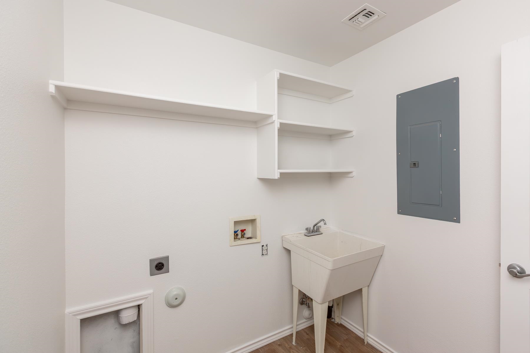 485 1/2 Ridge Lane Property Photo 31