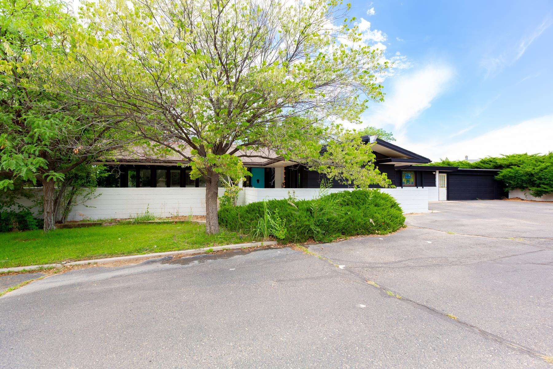653 26 1/2 Road Property Photo 2