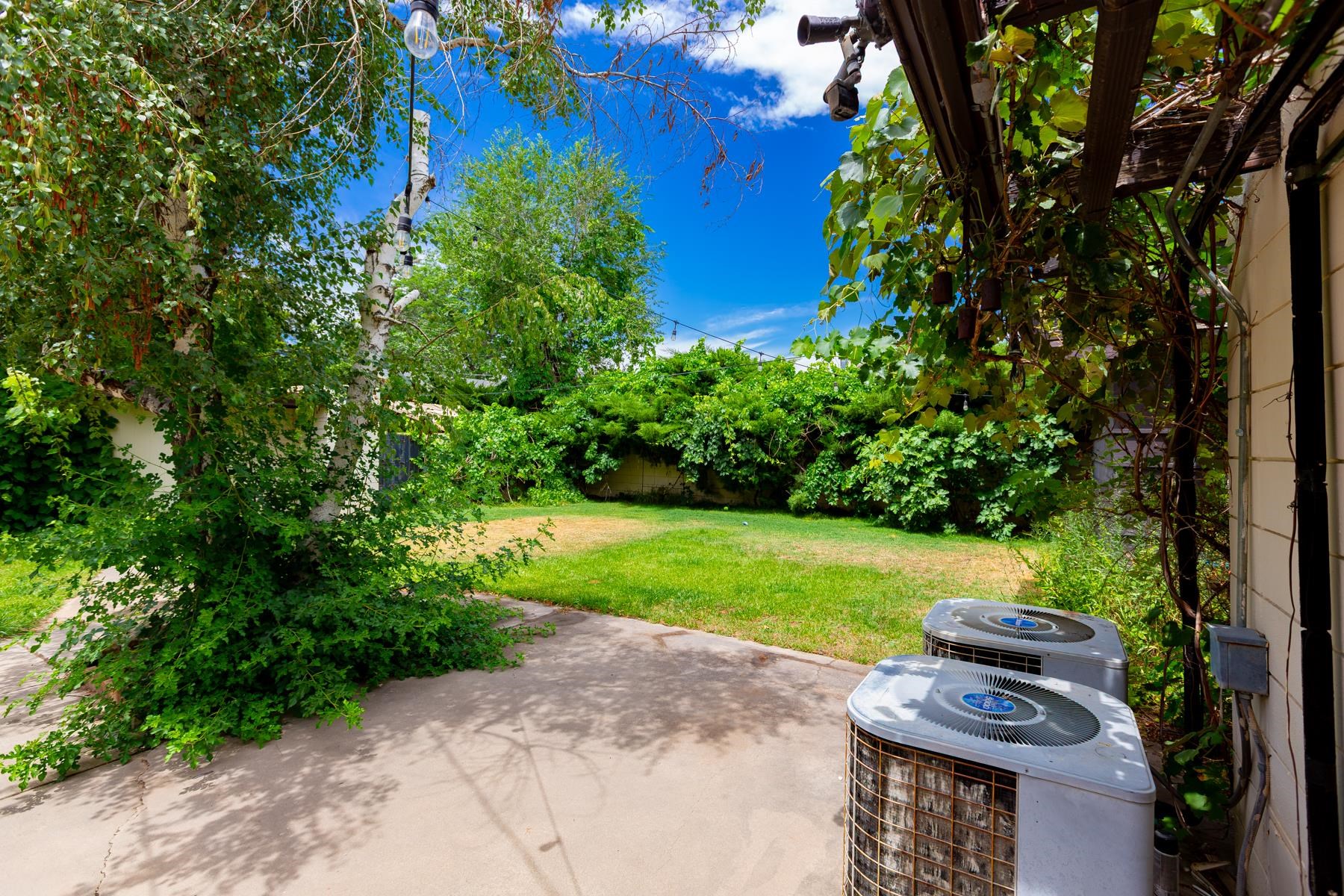 653 26 1/2 Road Property Photo 32