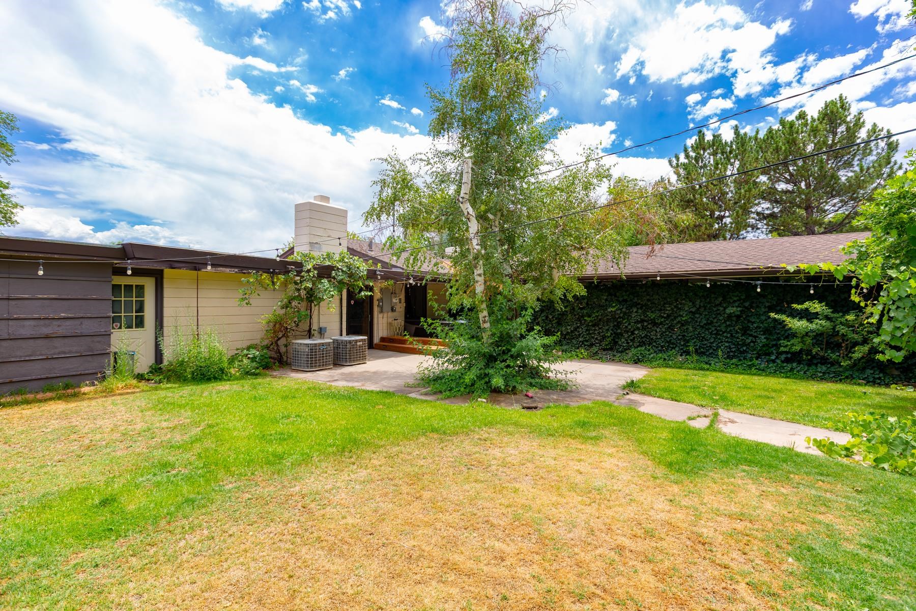 653 26 1/2 Road Property Photo 37