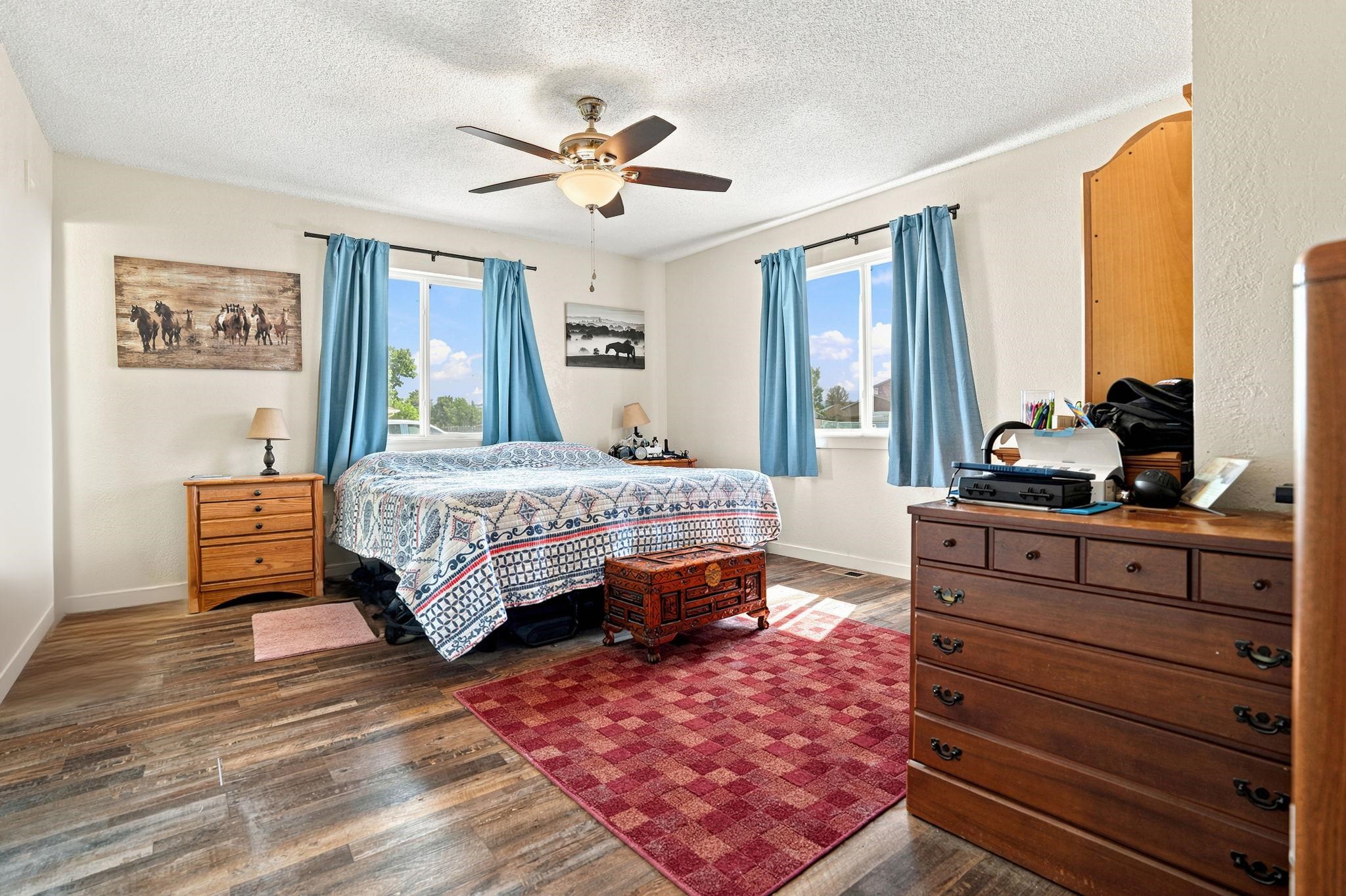 3196 Jamison Avenue Property Photo 16