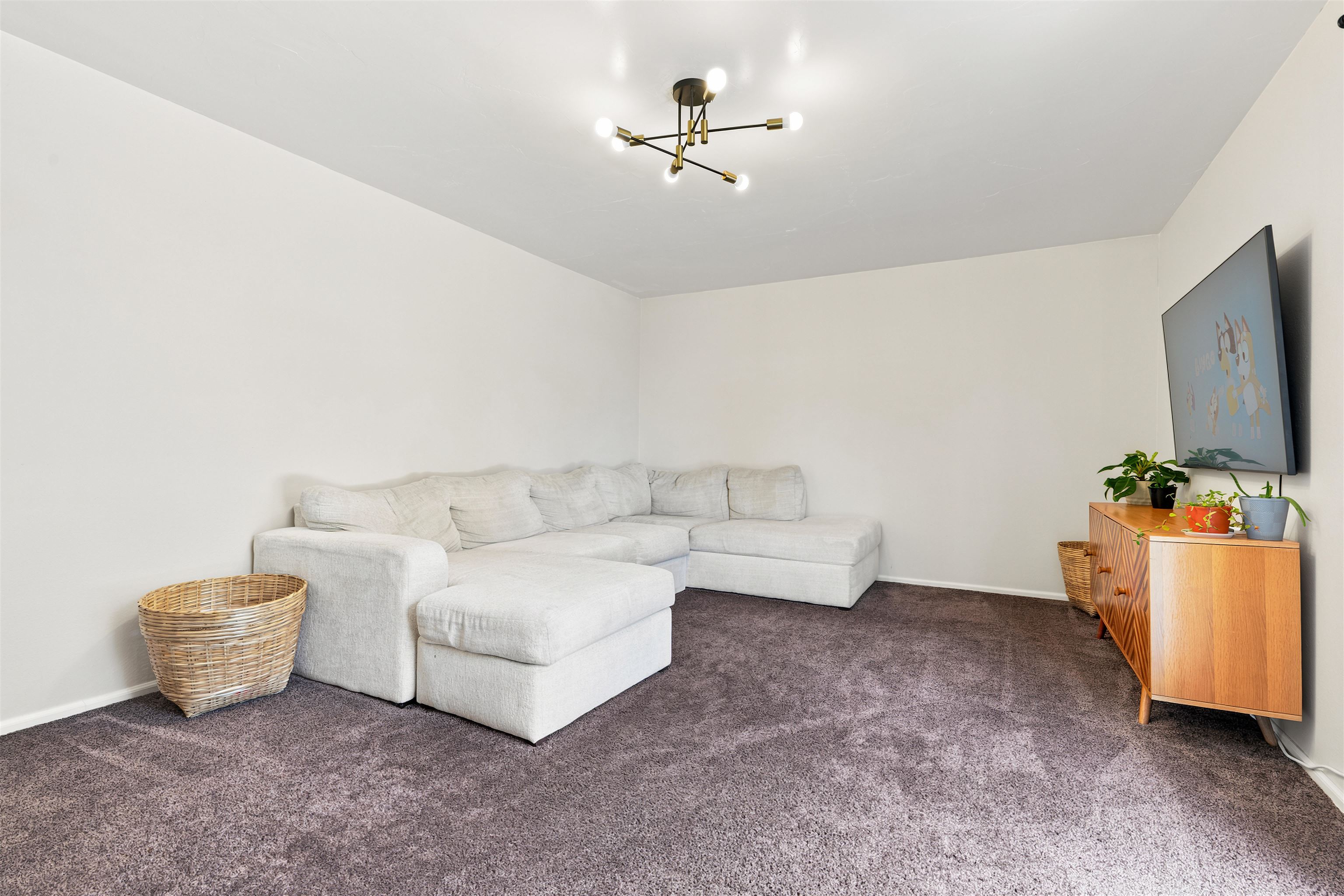 568 1/2 Cindy Ann Road Property Photo 7