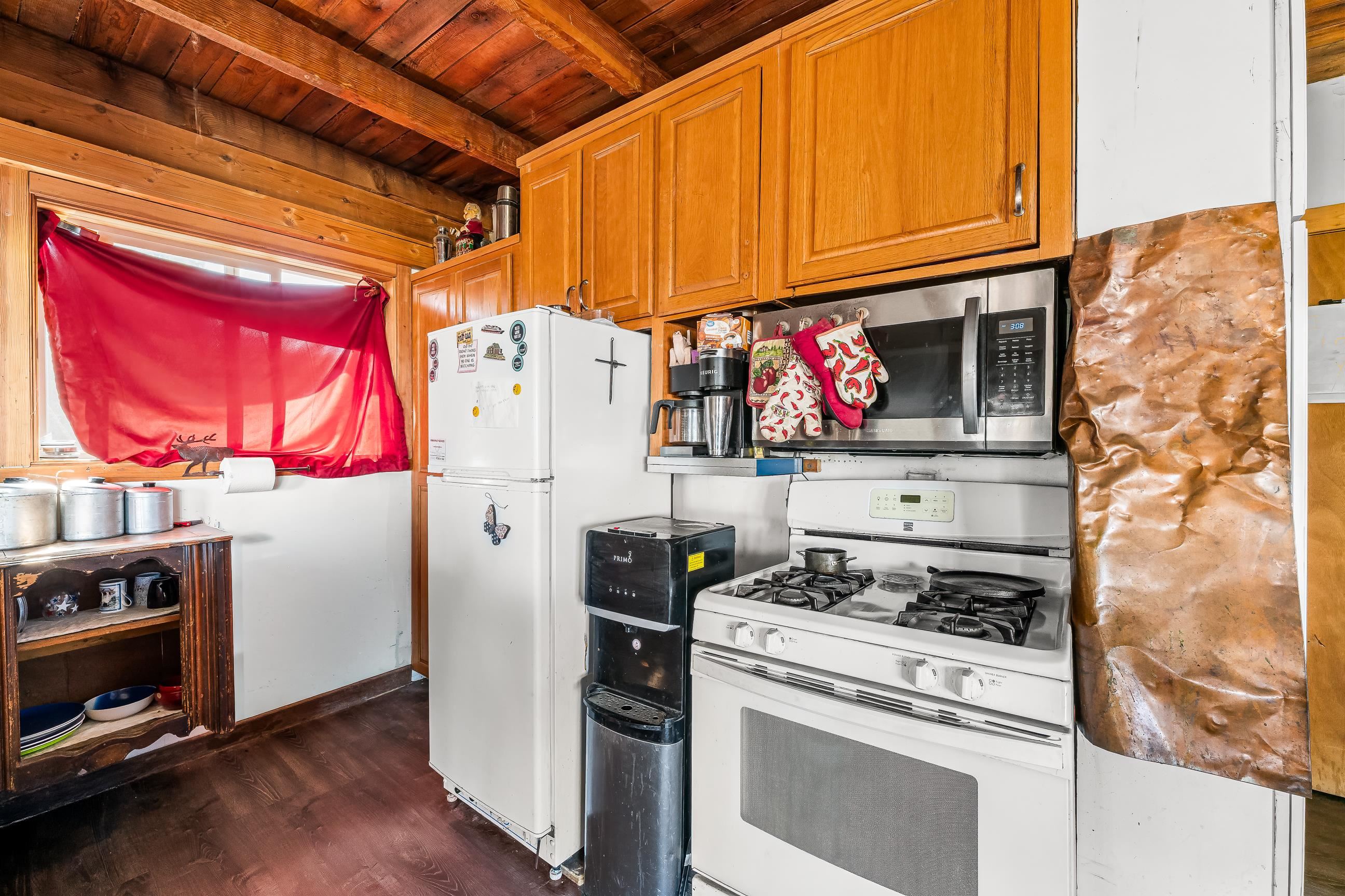 4452 Horse Canyon Road Property Photo 12
